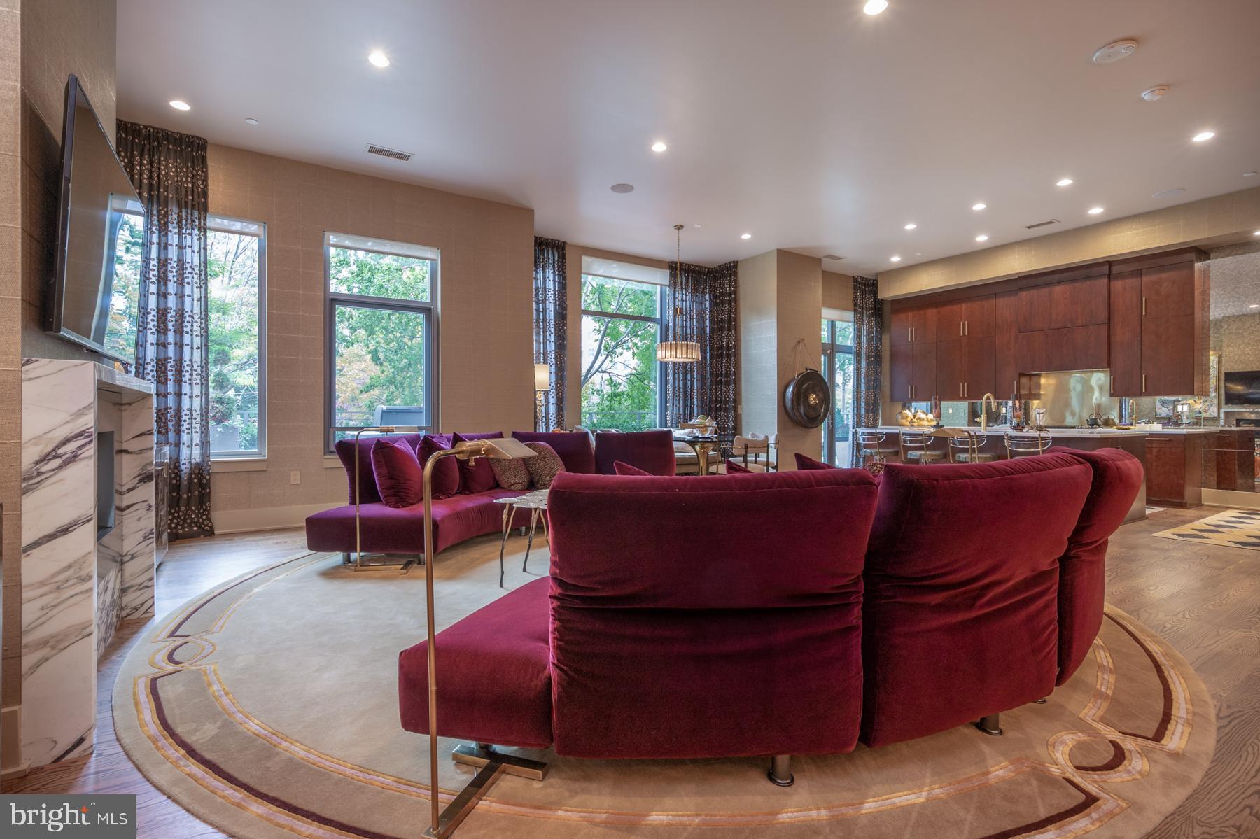 601 N FAIRFAX STREET 215