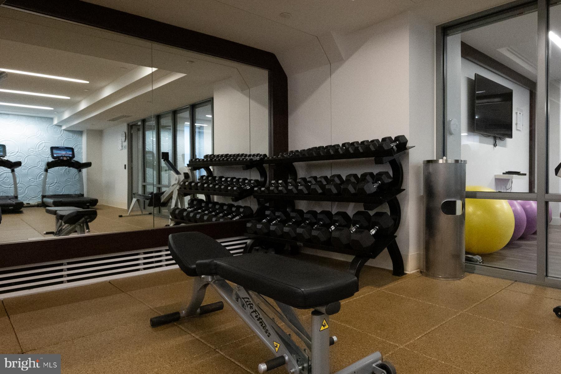 601 N FAIRFAX STREET 215