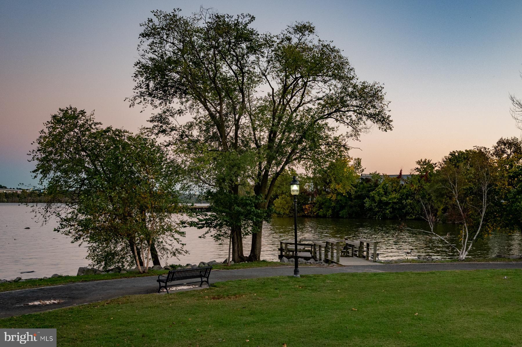 601 N FAIRFAX STREET 215