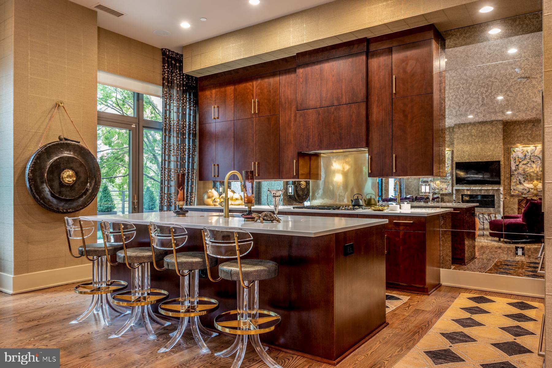 601 N FAIRFAX STREET 215