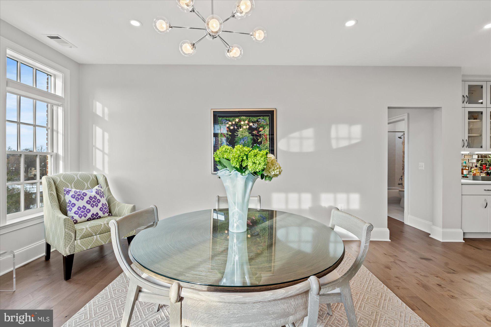 600 SECOND STREET 402