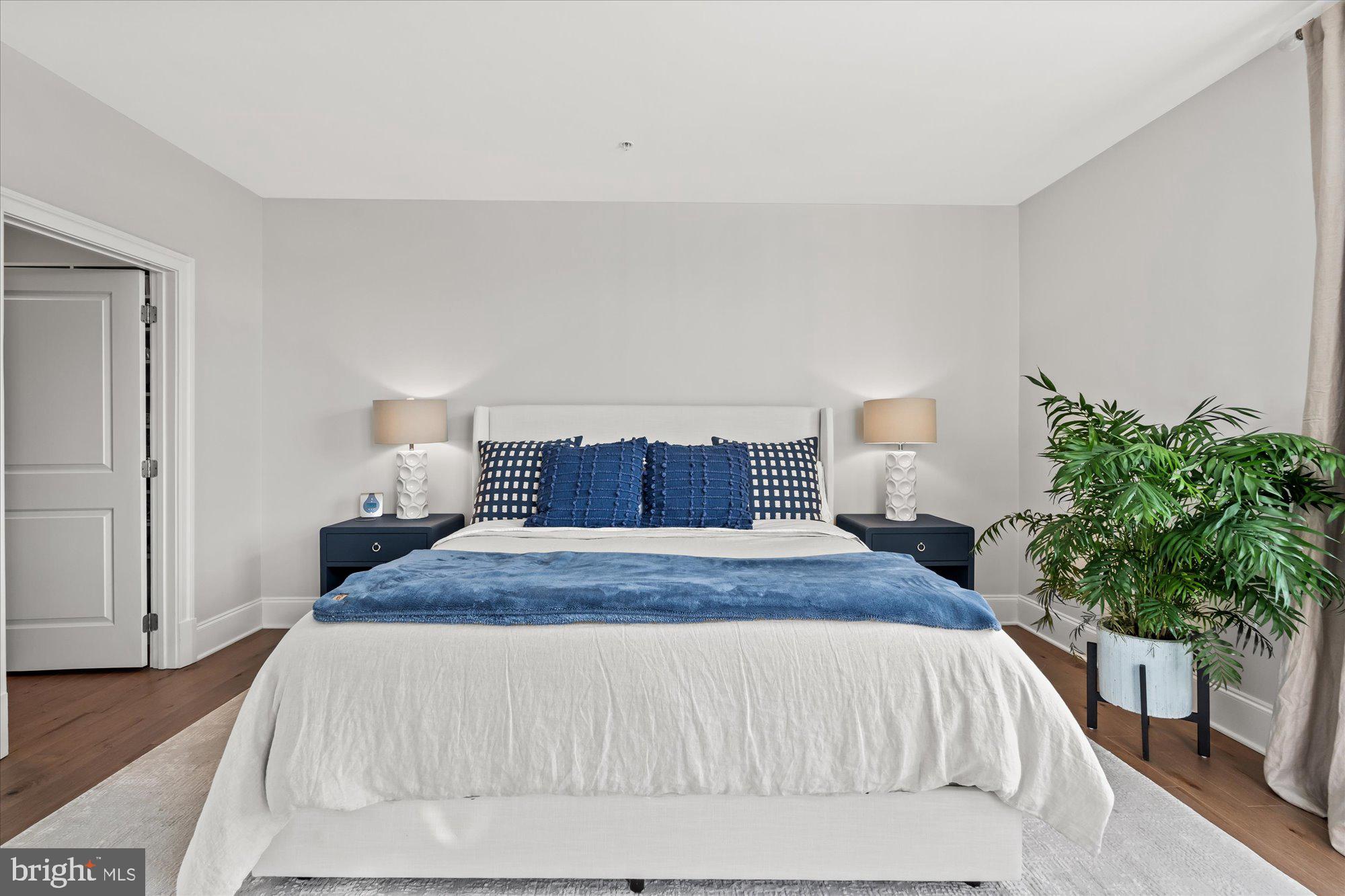 600 SECOND STREET 402