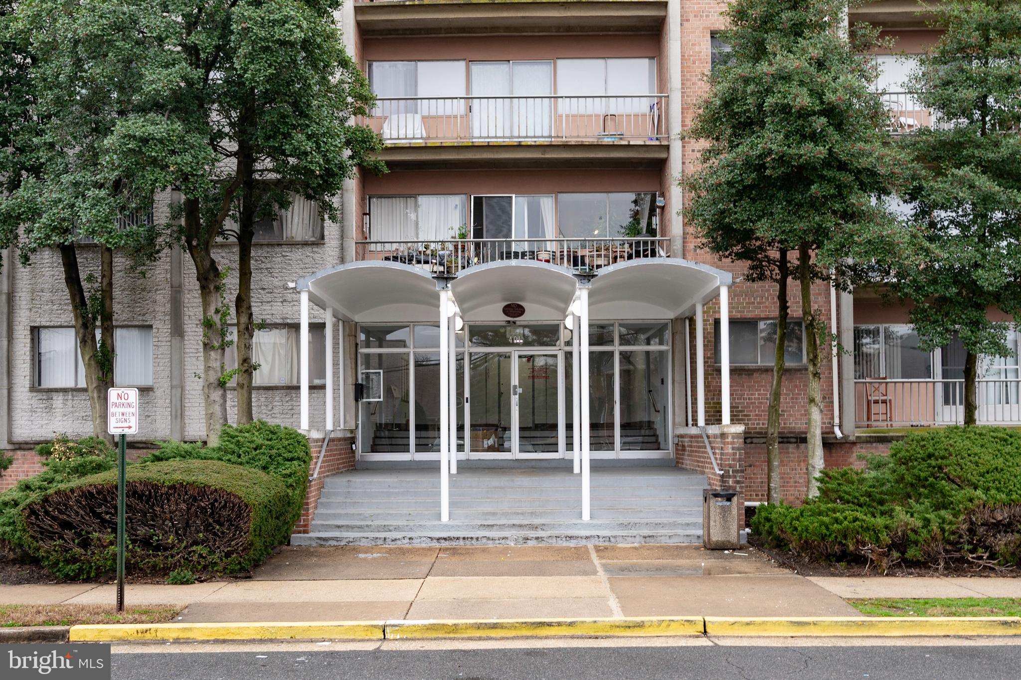 401 N ARMISTEAD STREET 105