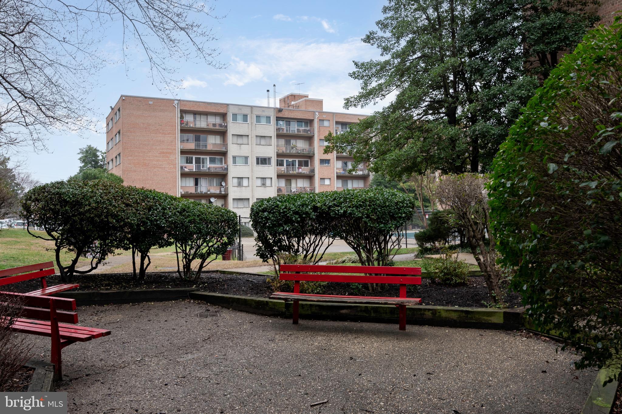 401 N ARMISTEAD STREET 105