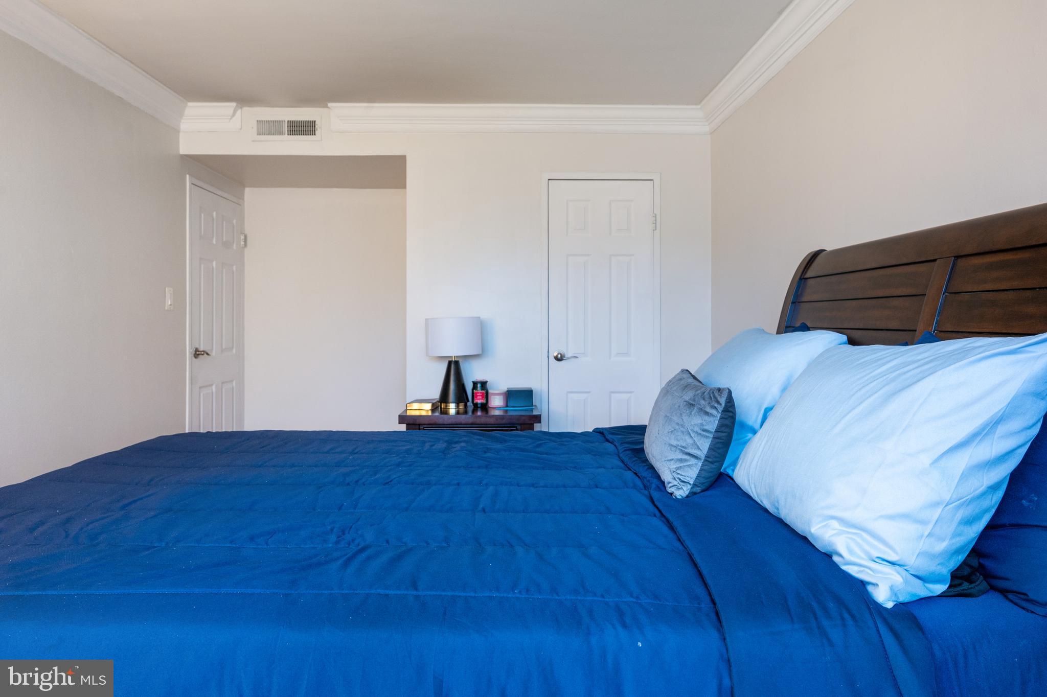 401 N ARMISTEAD STREET 105