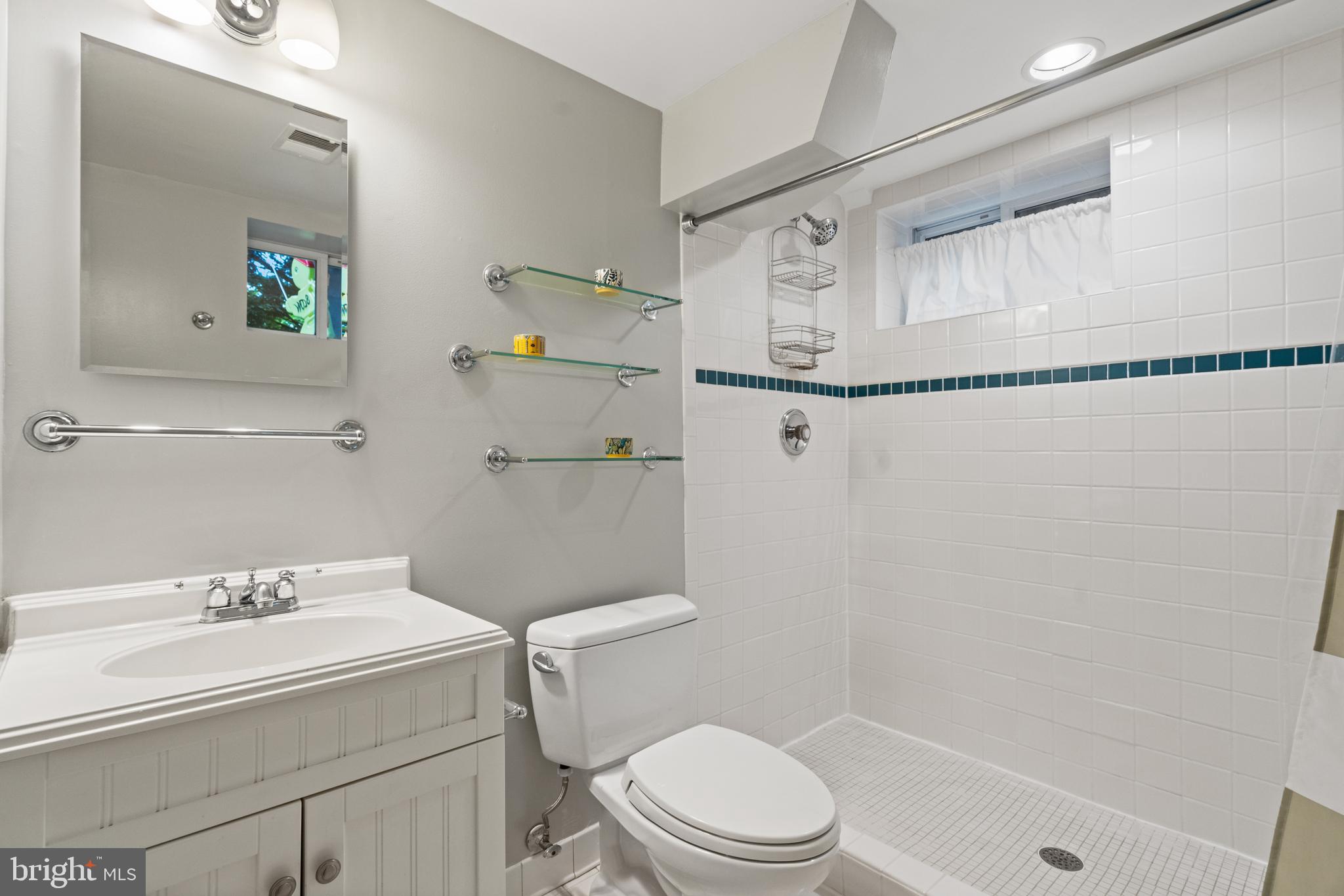 414 E MASON AVENUE E