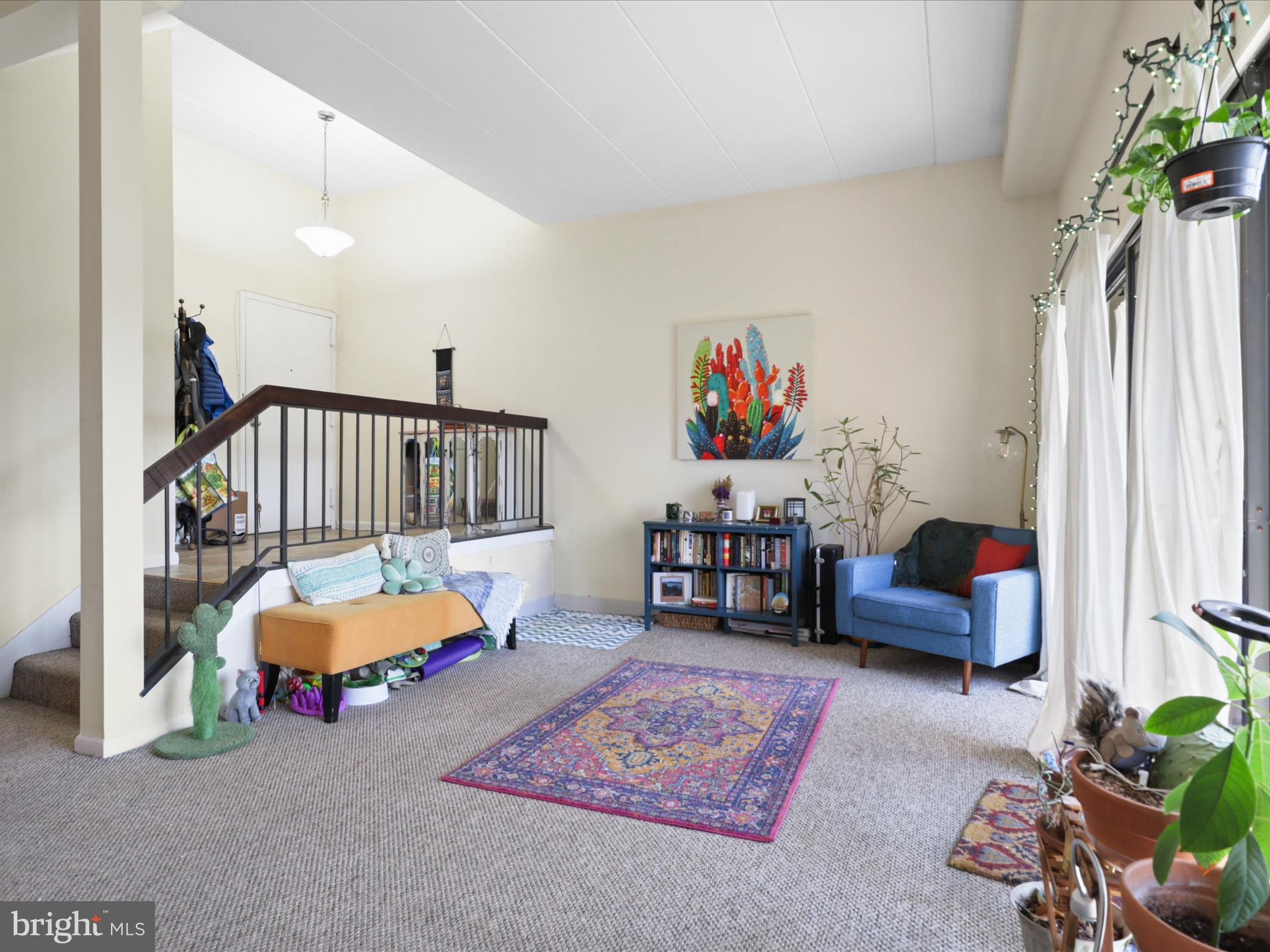 108 ROBERTS LANE 101