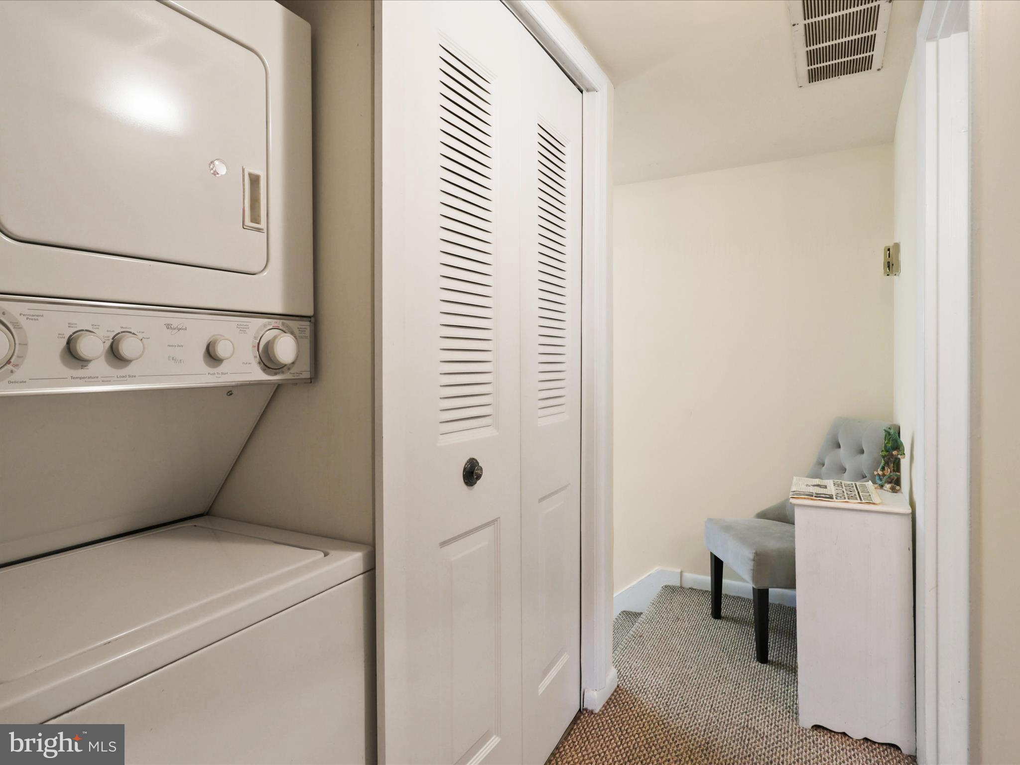 108 ROBERTS LANE 101