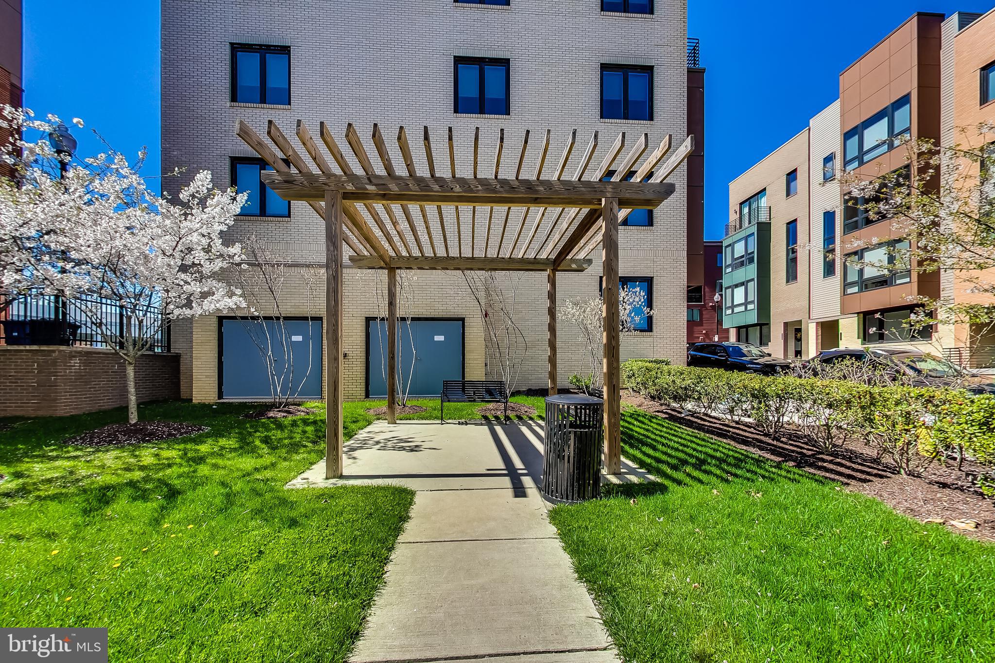 5127 CAMBRIA WAY 102