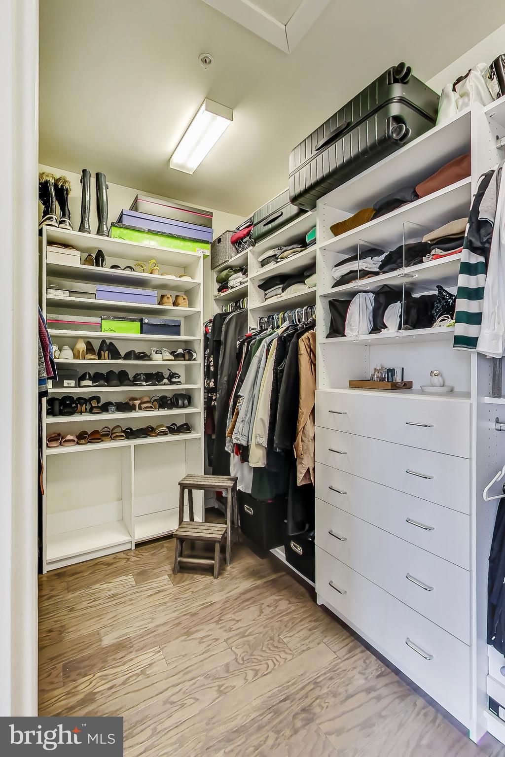 5127 CAMBRIA WAY 102