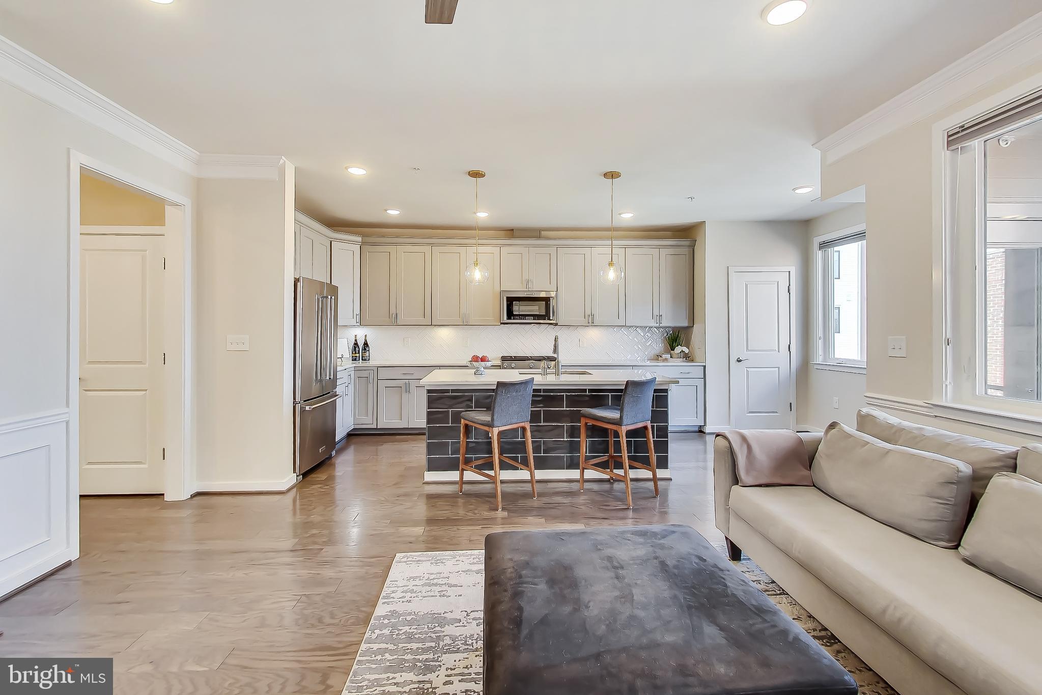 5127 CAMBRIA WAY 102