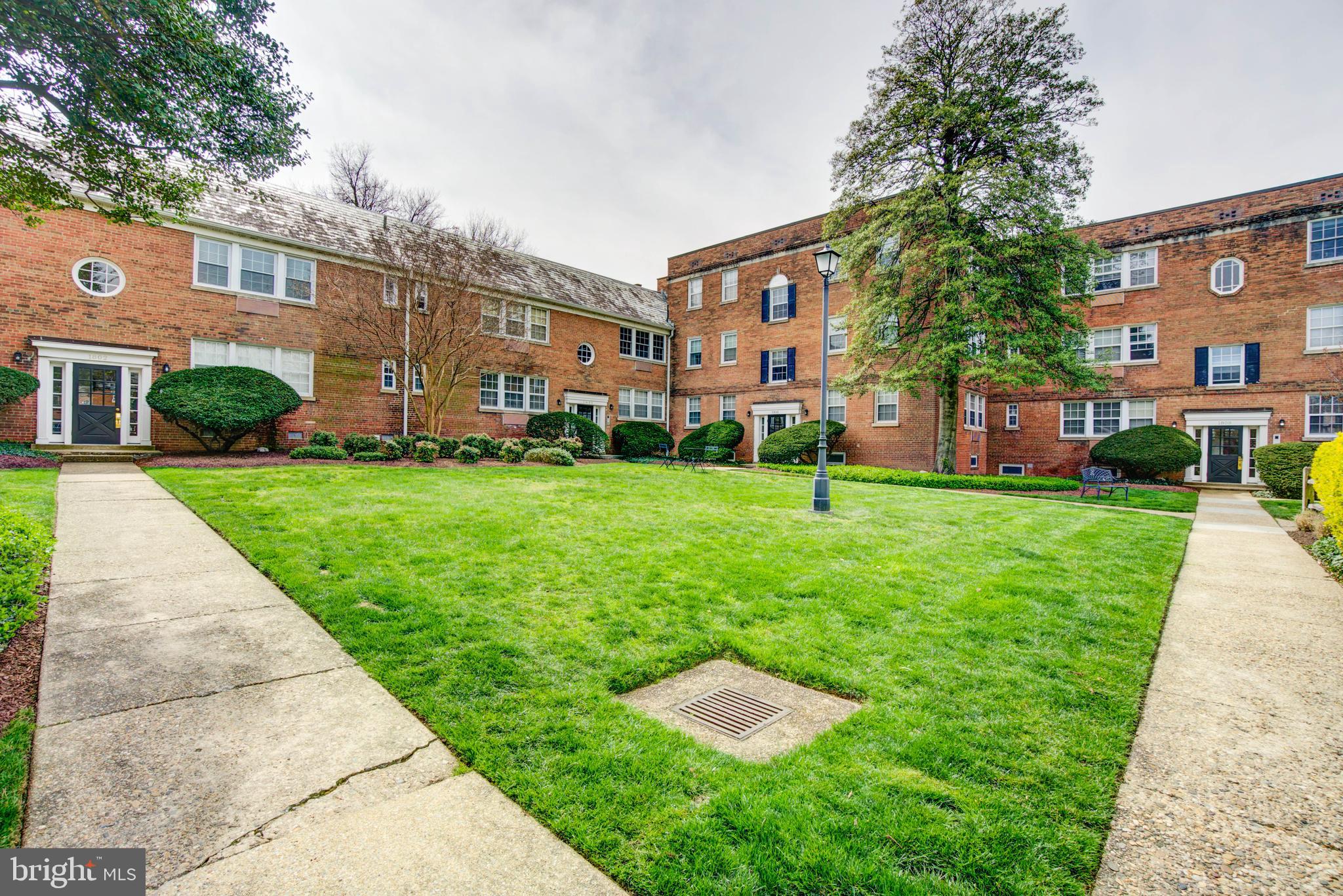 1804 W ABINGDON DRIVE 101