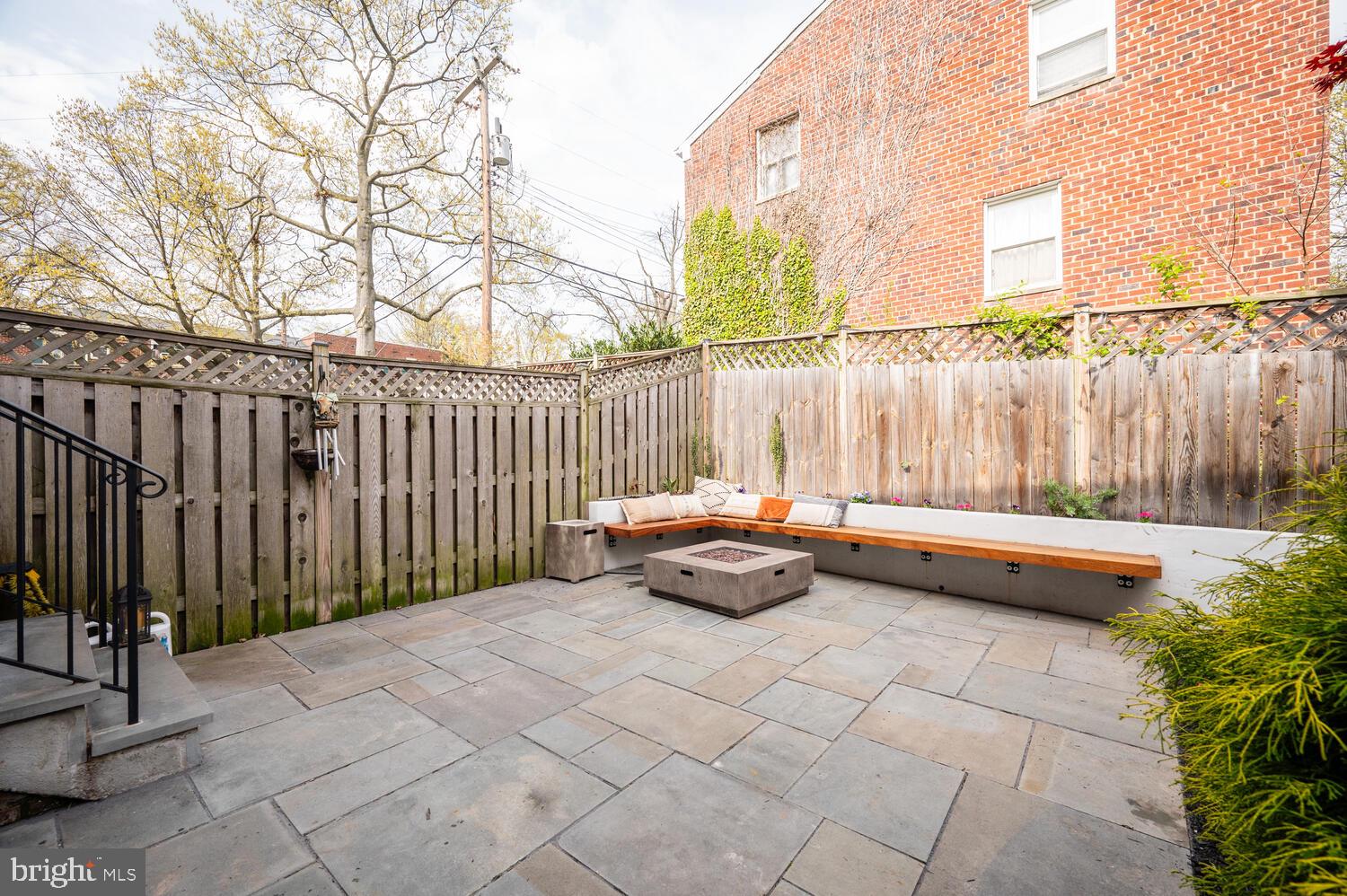 3002 LANDOVER STREET