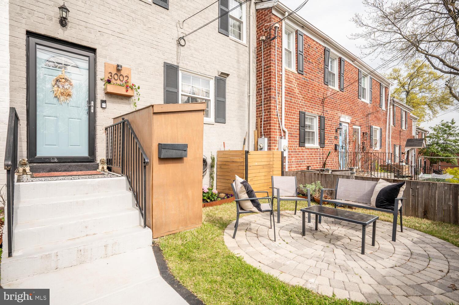 3002 LANDOVER STREET