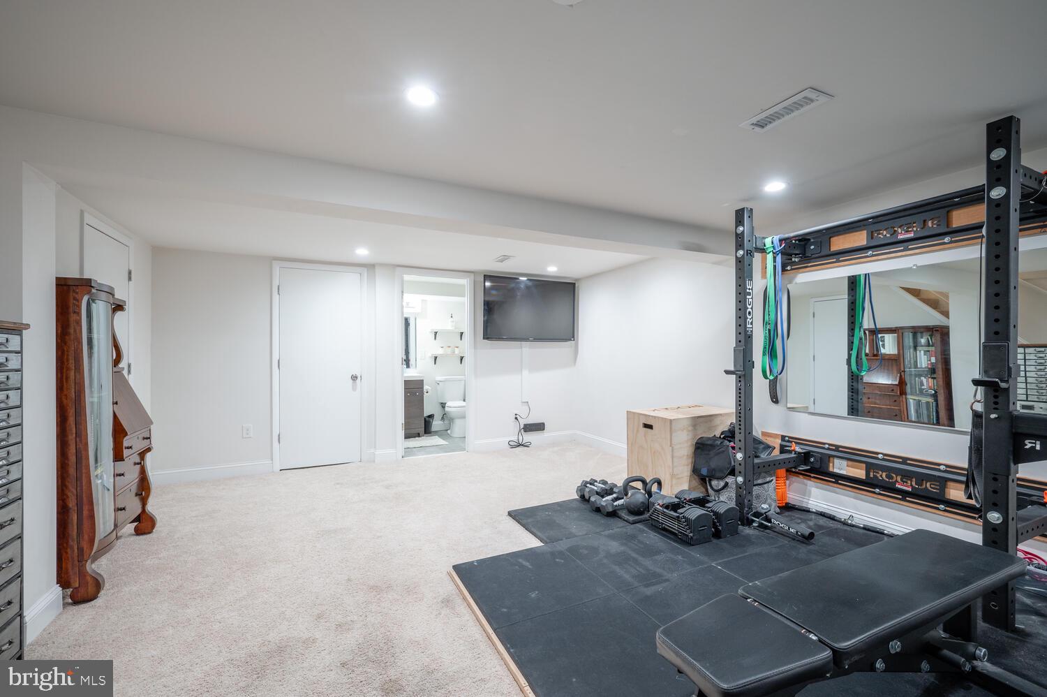 3002 LANDOVER STREET