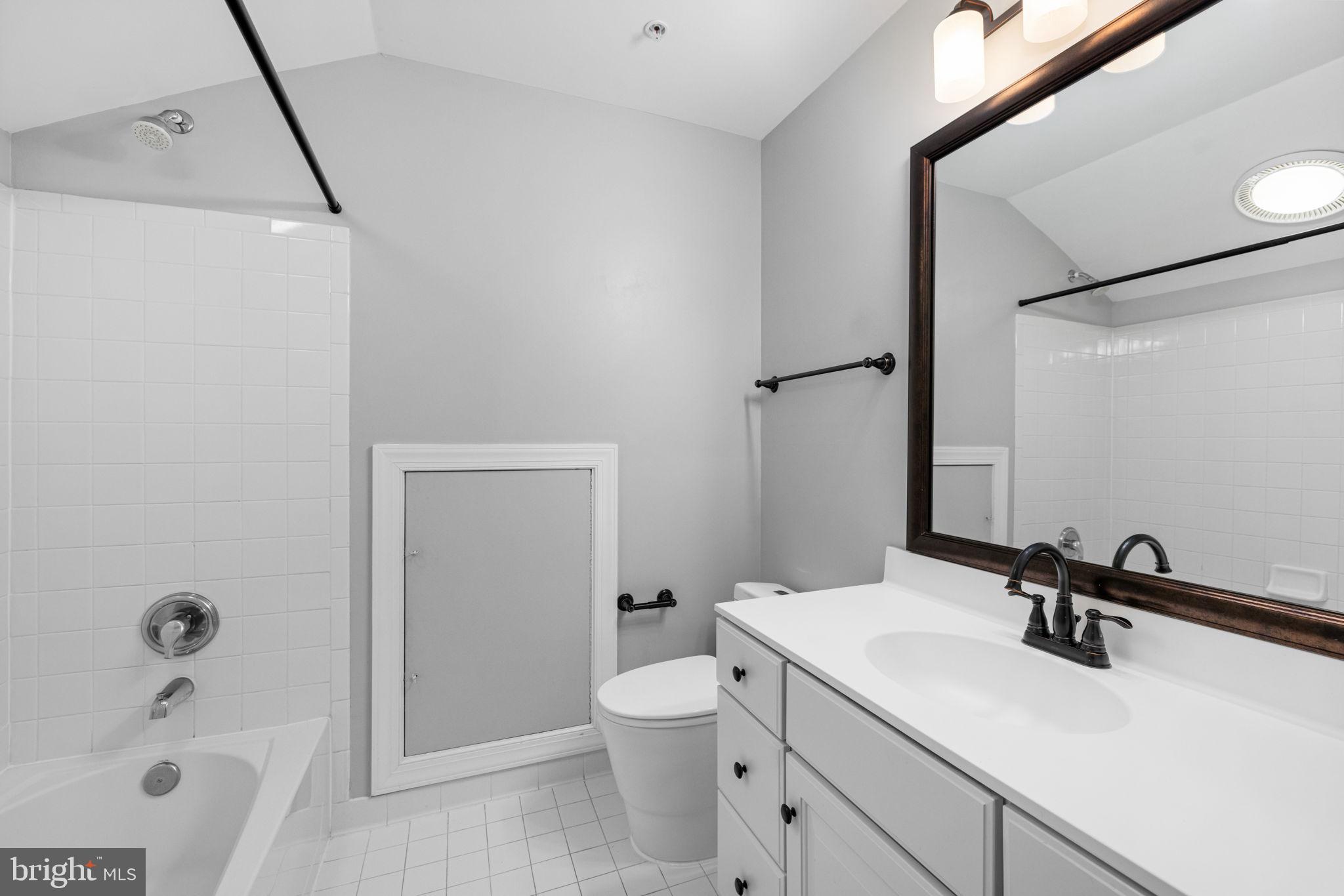 241 SOMERVELLE STREET