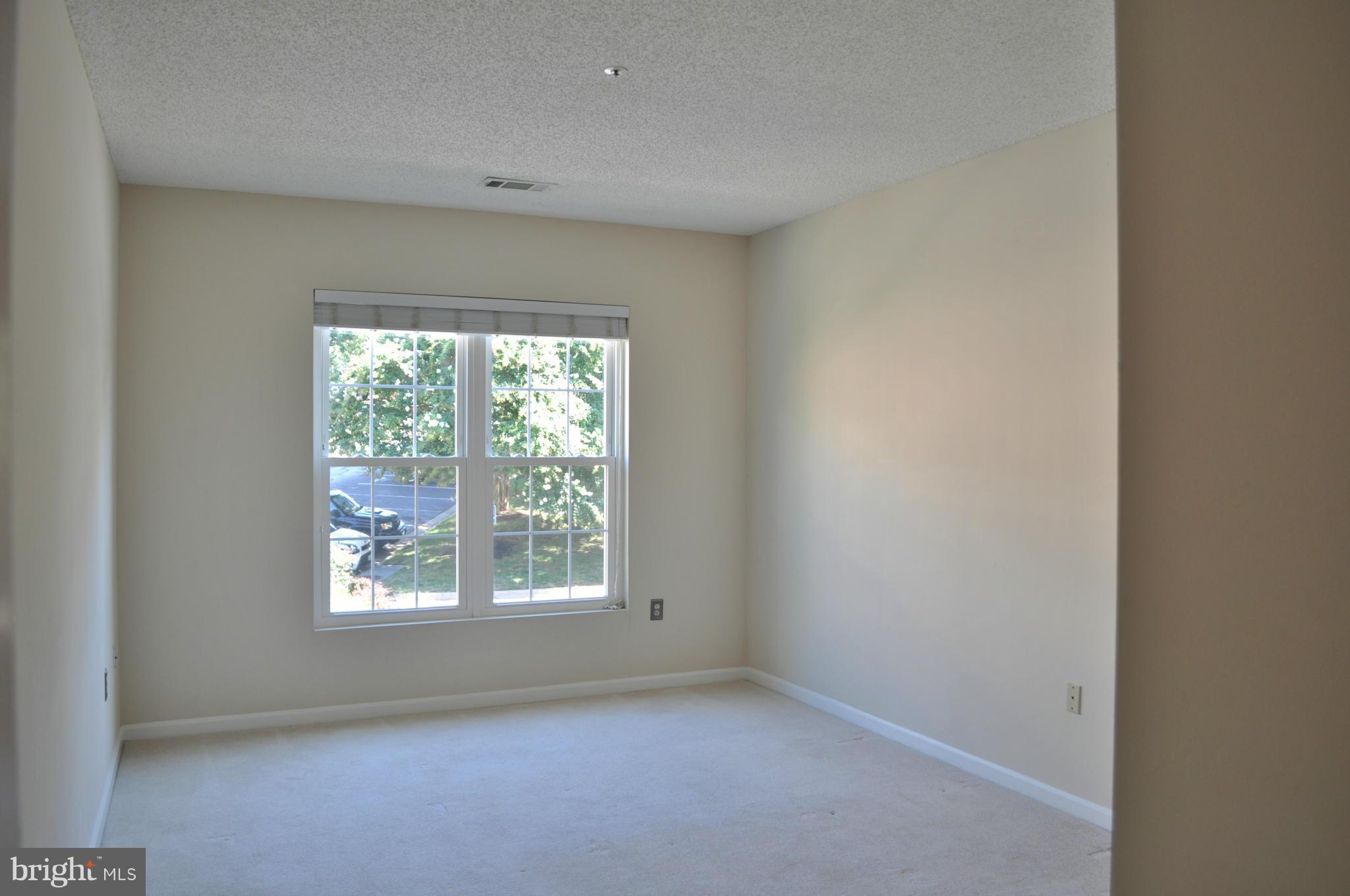 259 S PICKETT STREET 201