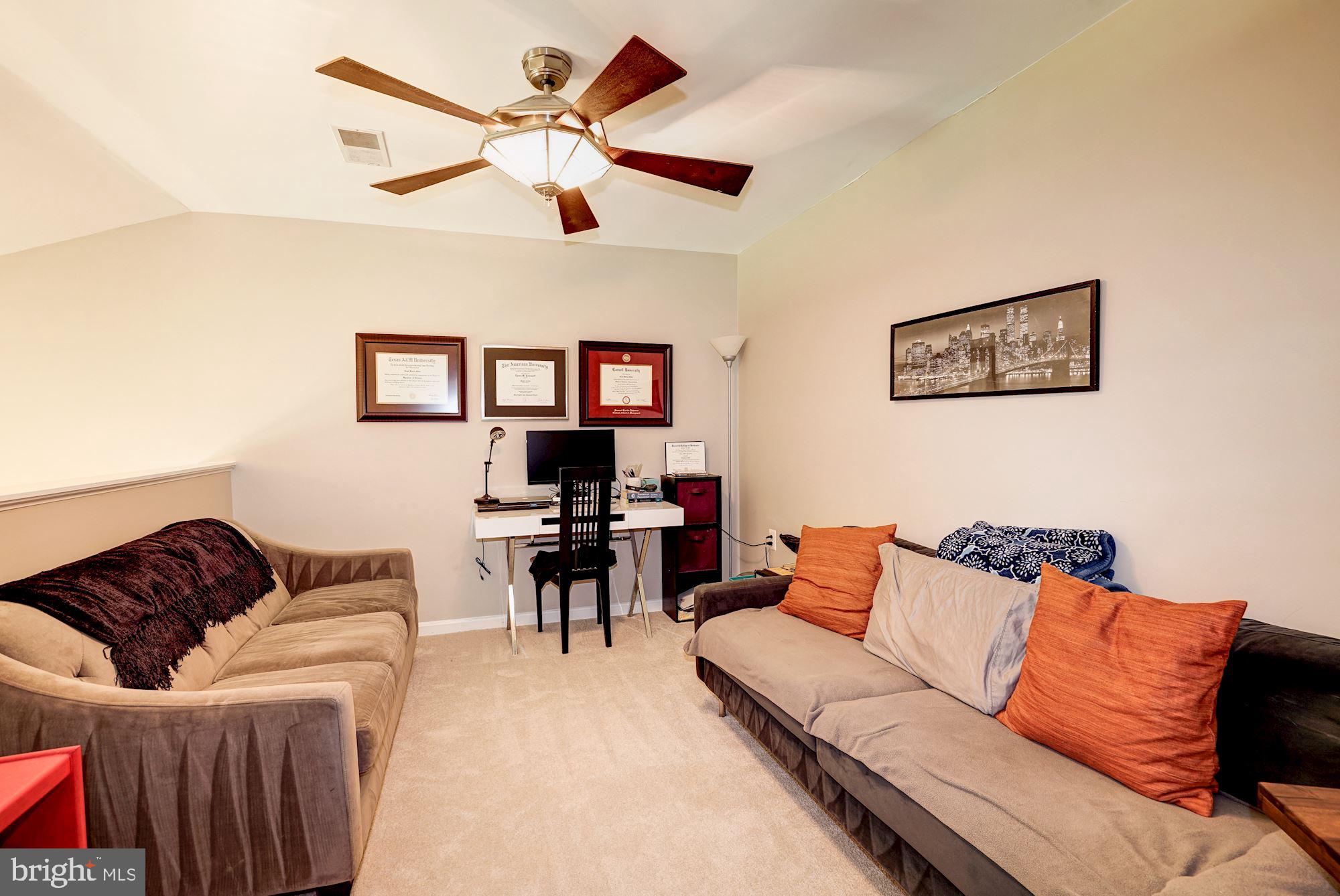 5116 DONOVAN DRIVE 401