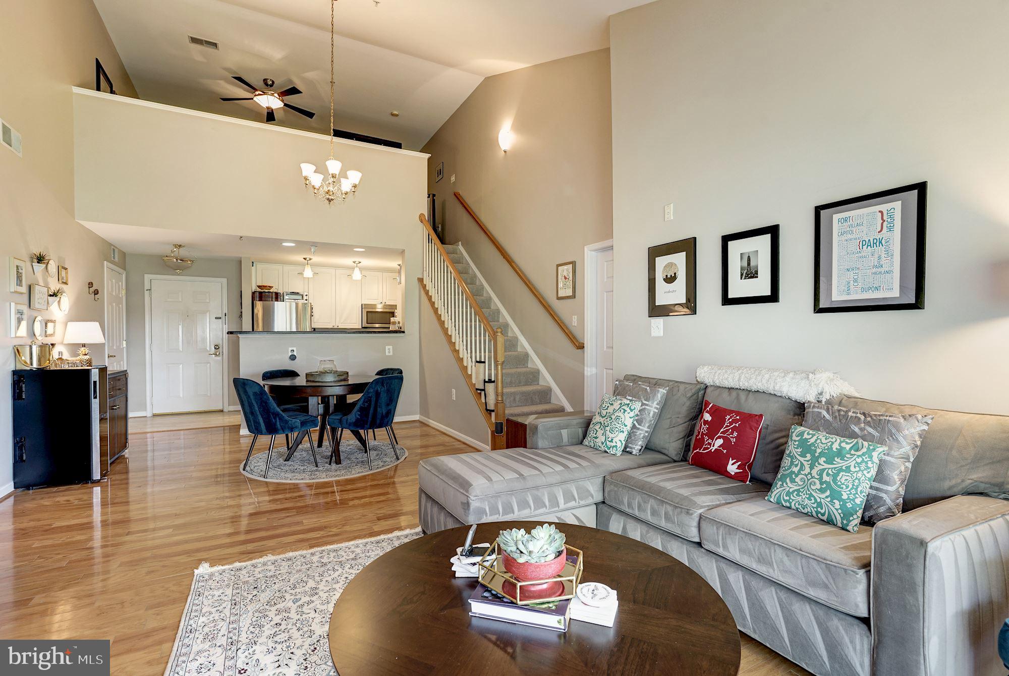 5116 DONOVAN DRIVE 401