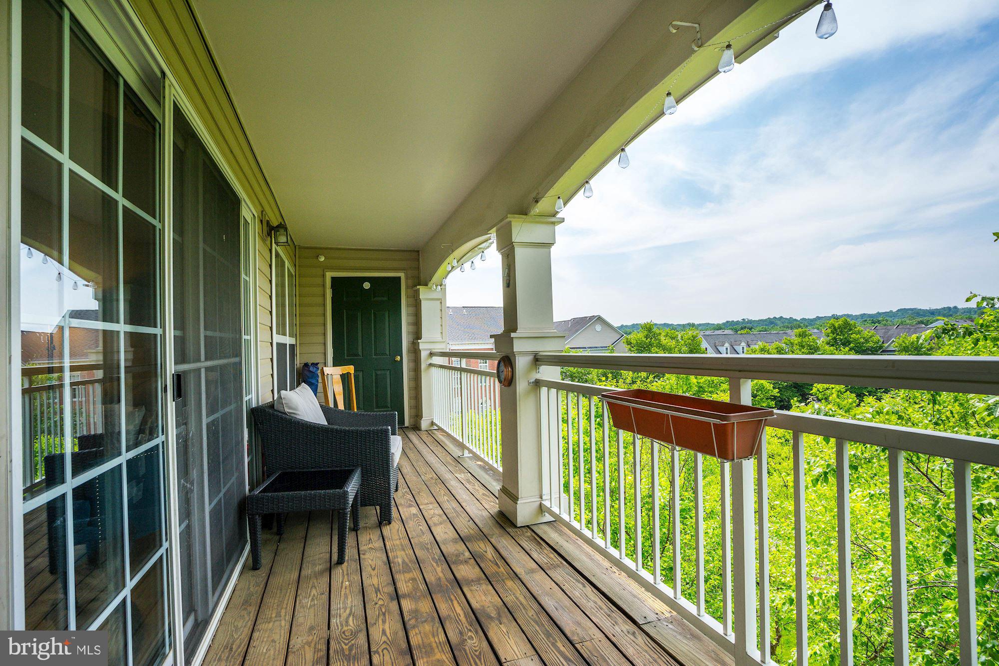 5116 DONOVAN DRIVE 401