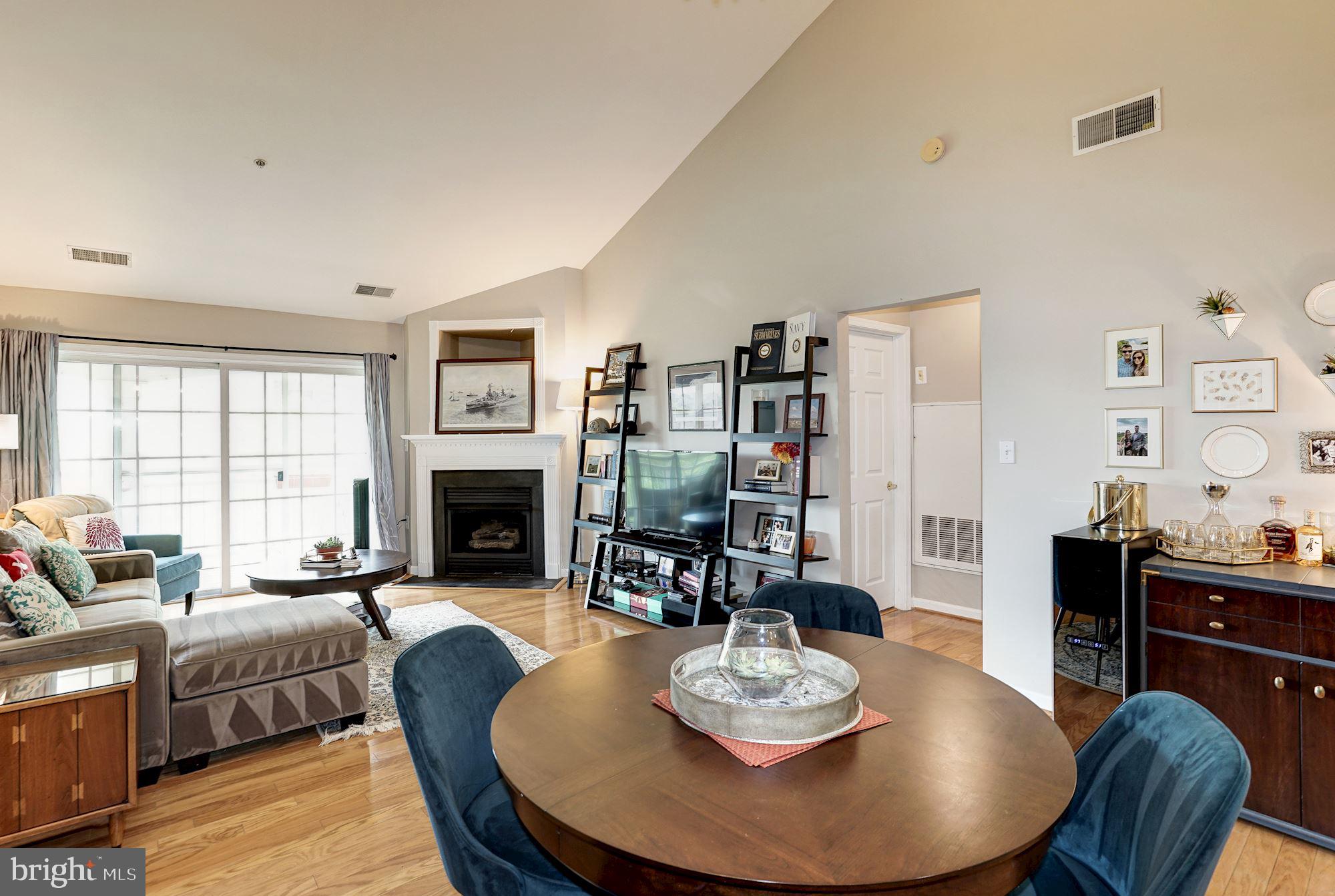 5116 DONOVAN DRIVE 401