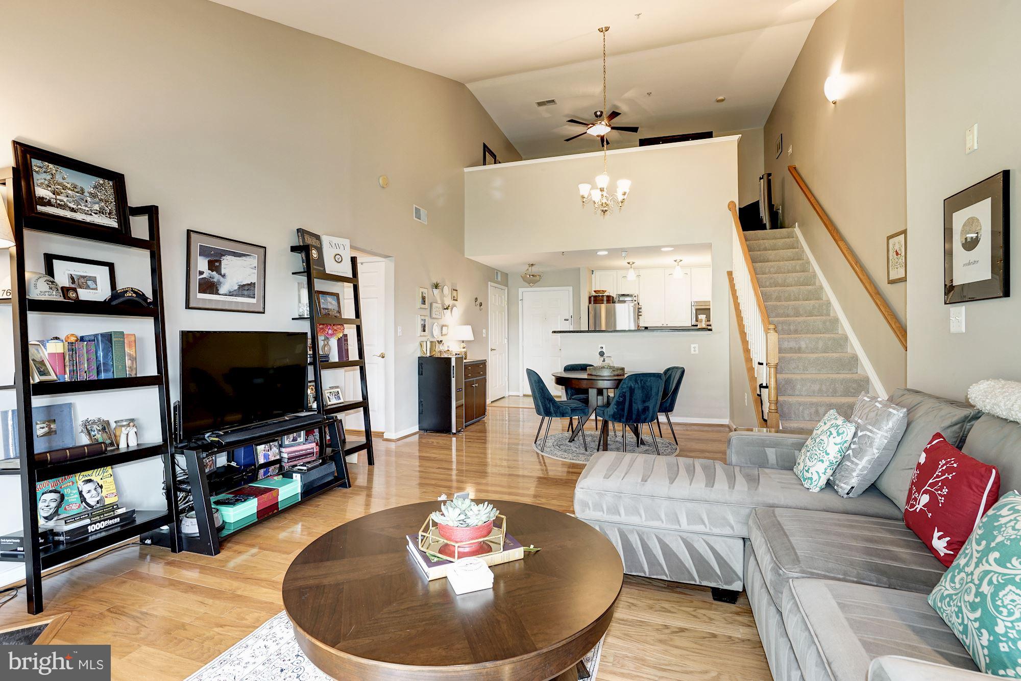 5116 DONOVAN DRIVE 401