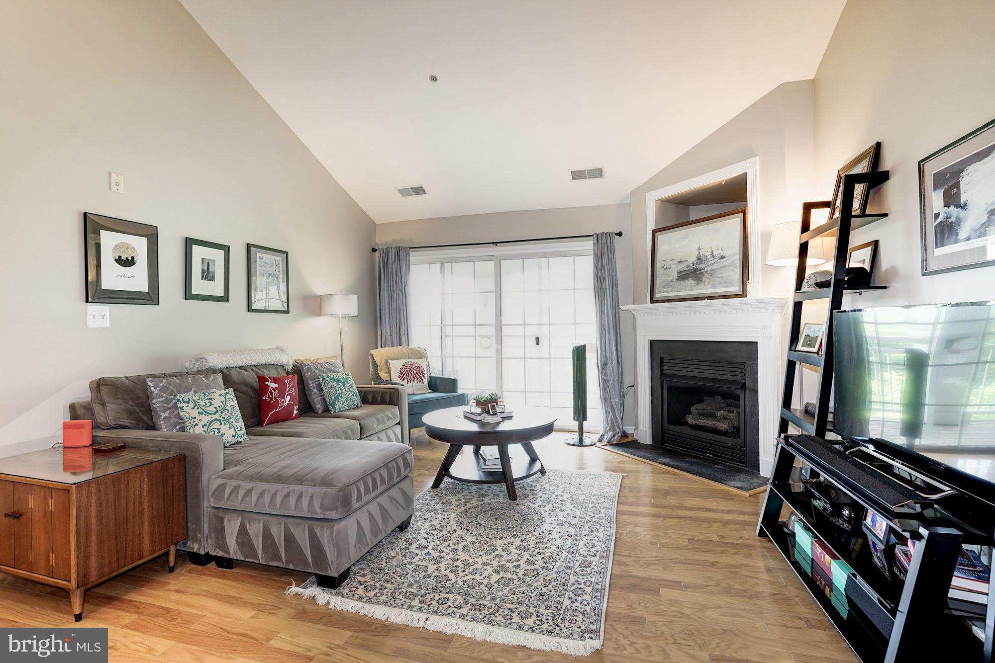 5116 DONOVAN DRIVE 401