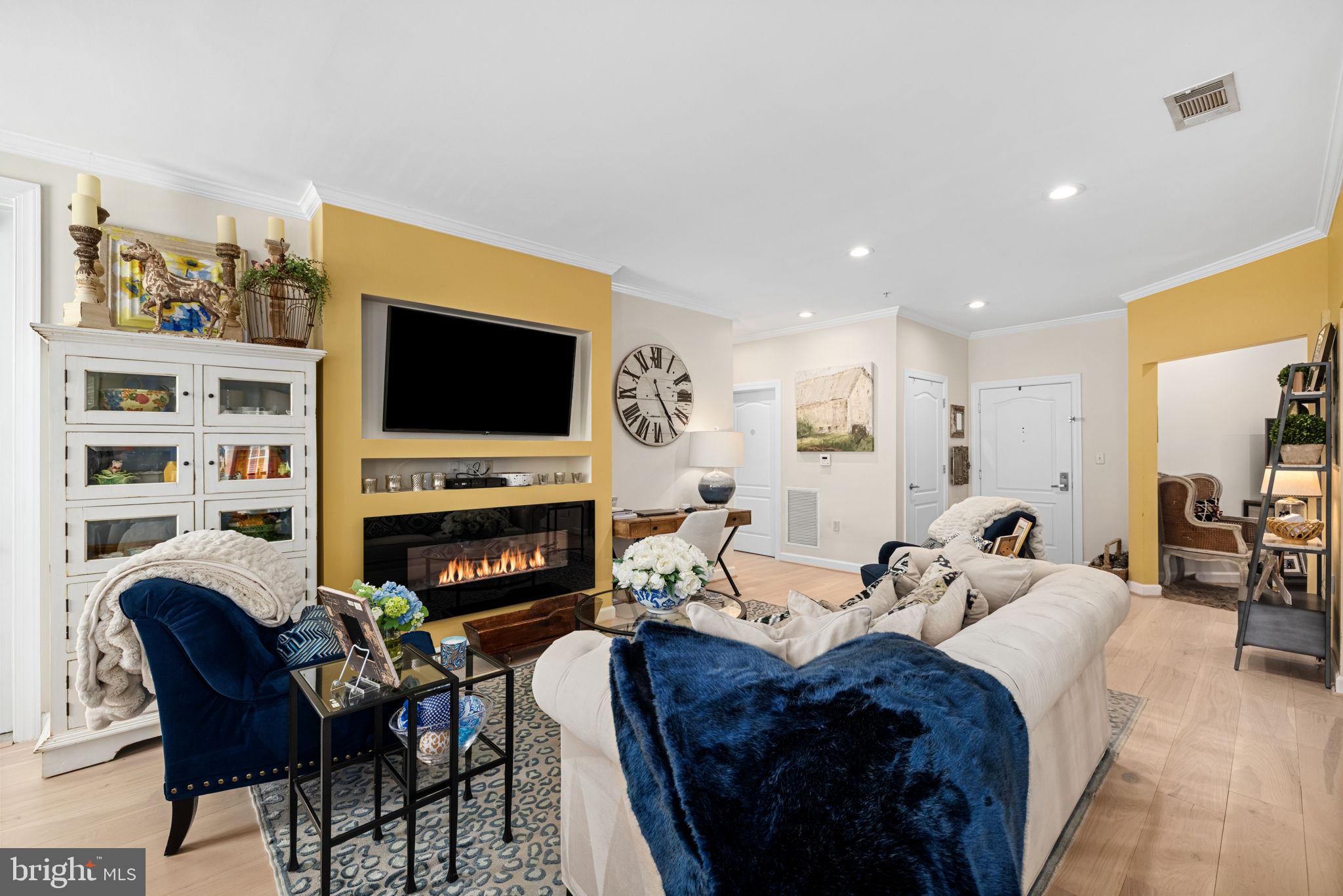 400 CAMERON STATION BOULEVARD 120