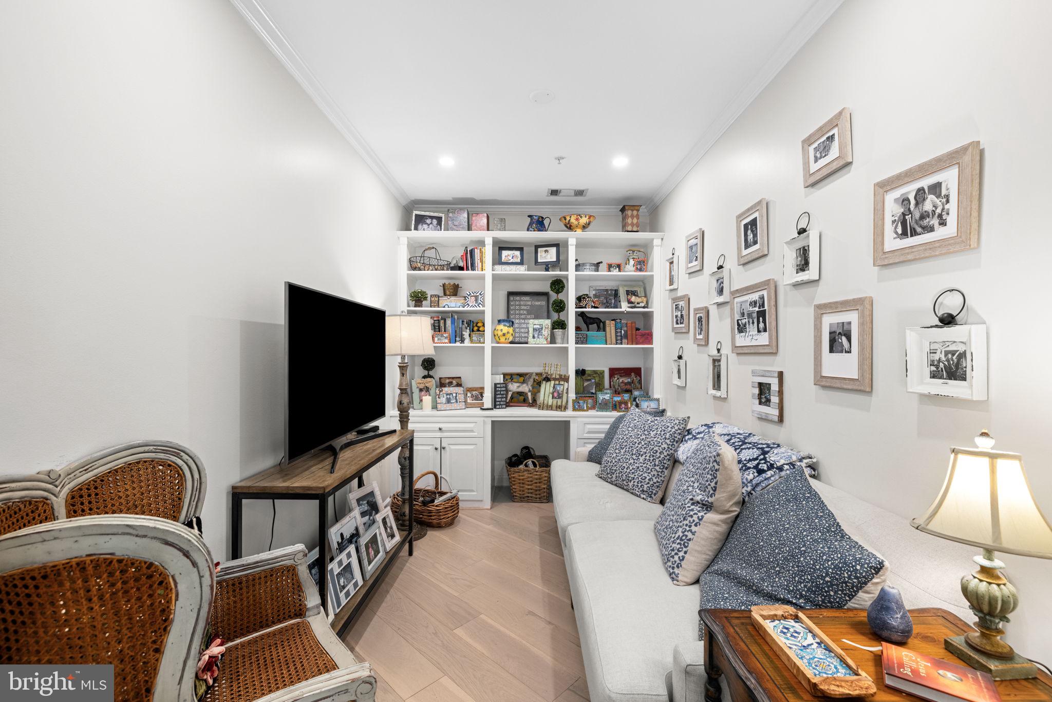 400 CAMERON STATION BOULEVARD 120