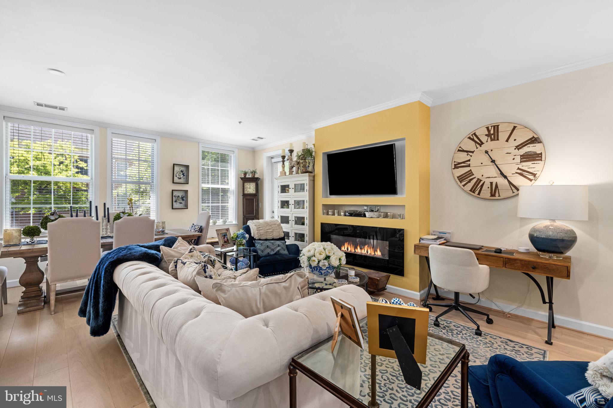 400 CAMERON STATION BOULEVARD 120