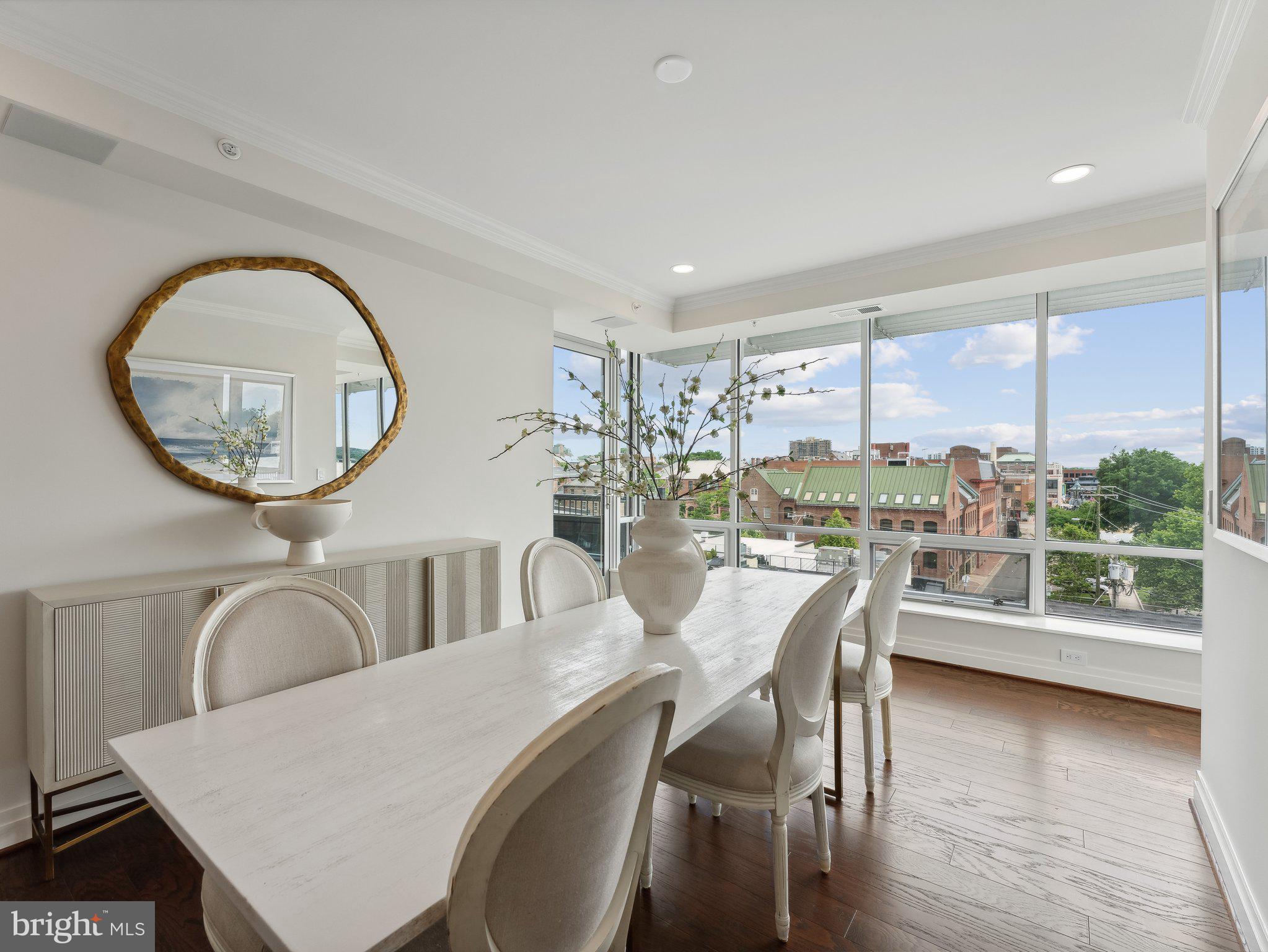 225 STRAND STREET 501