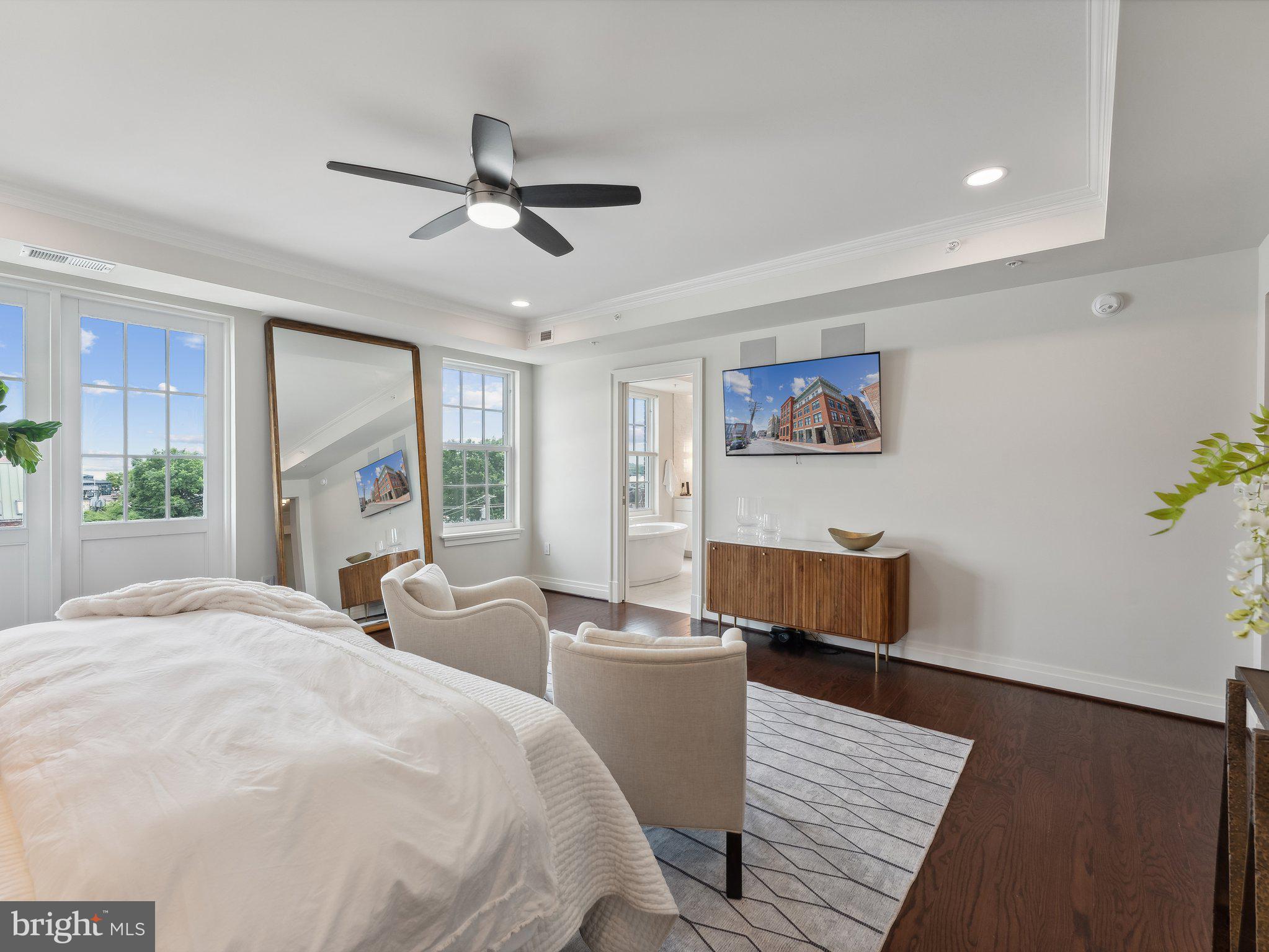 225 STRAND STREET 501