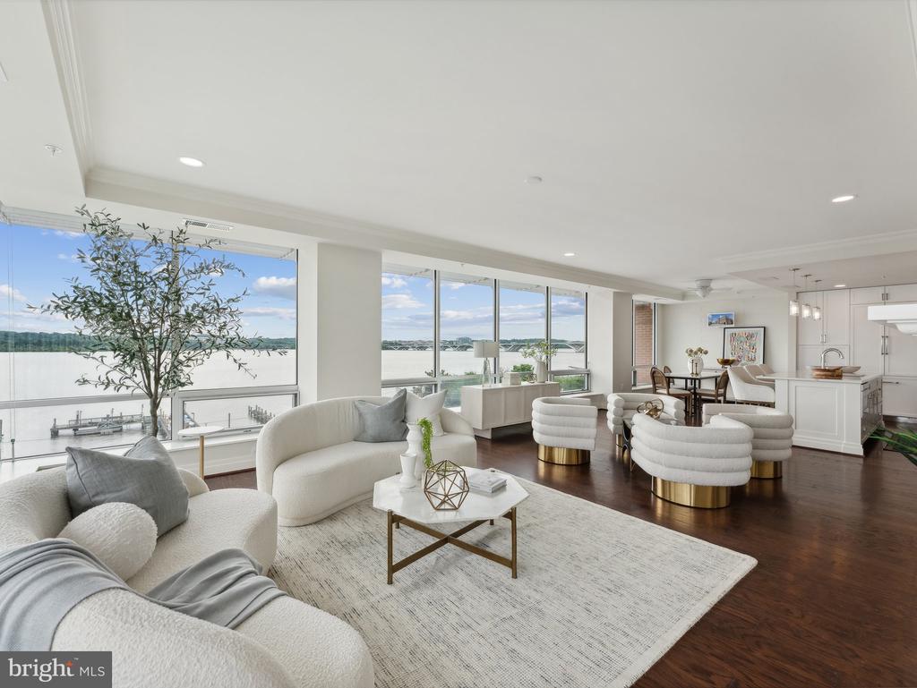 225 STRAND STREET 501