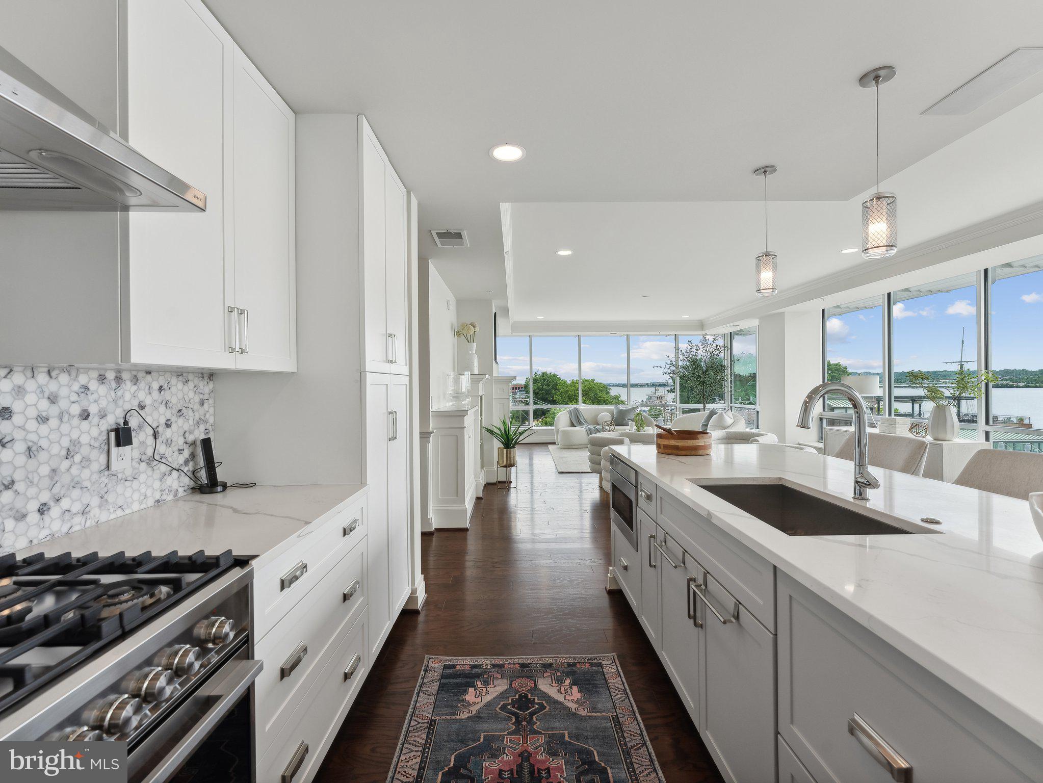 225 STRAND STREET 501