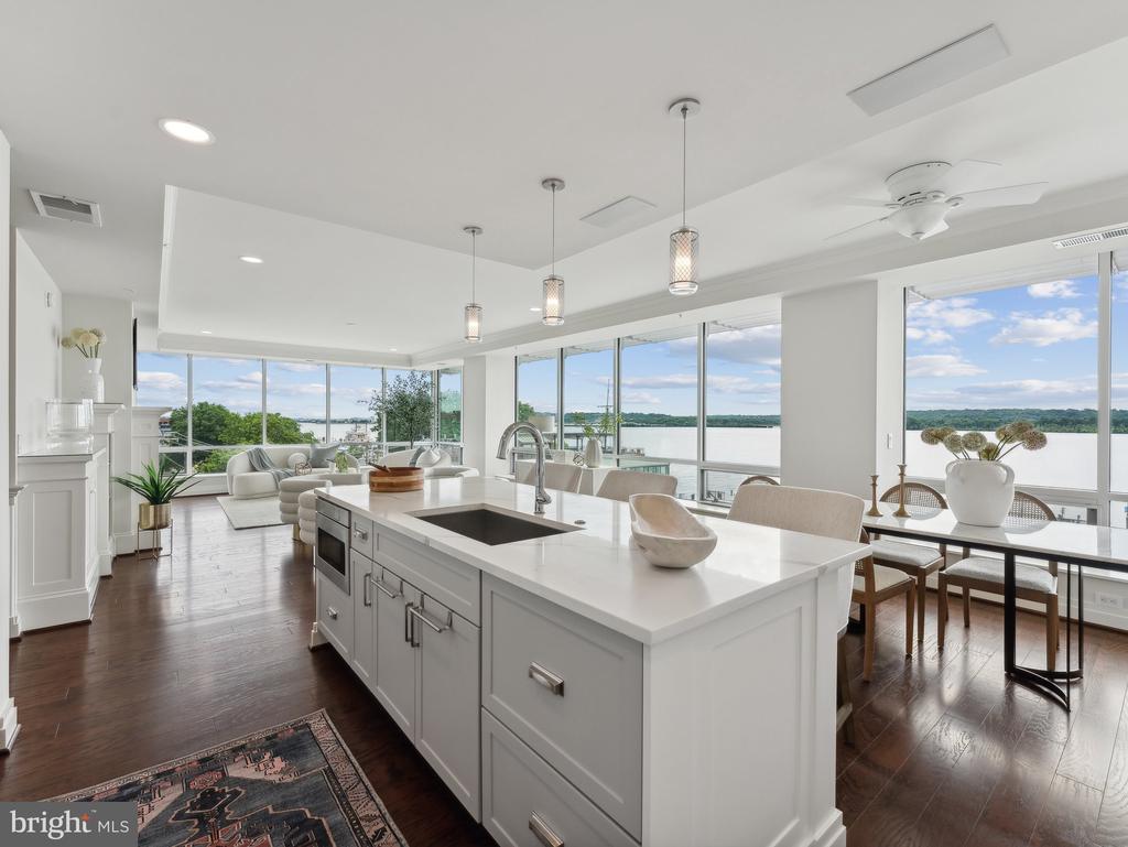 225 STRAND STREET 501