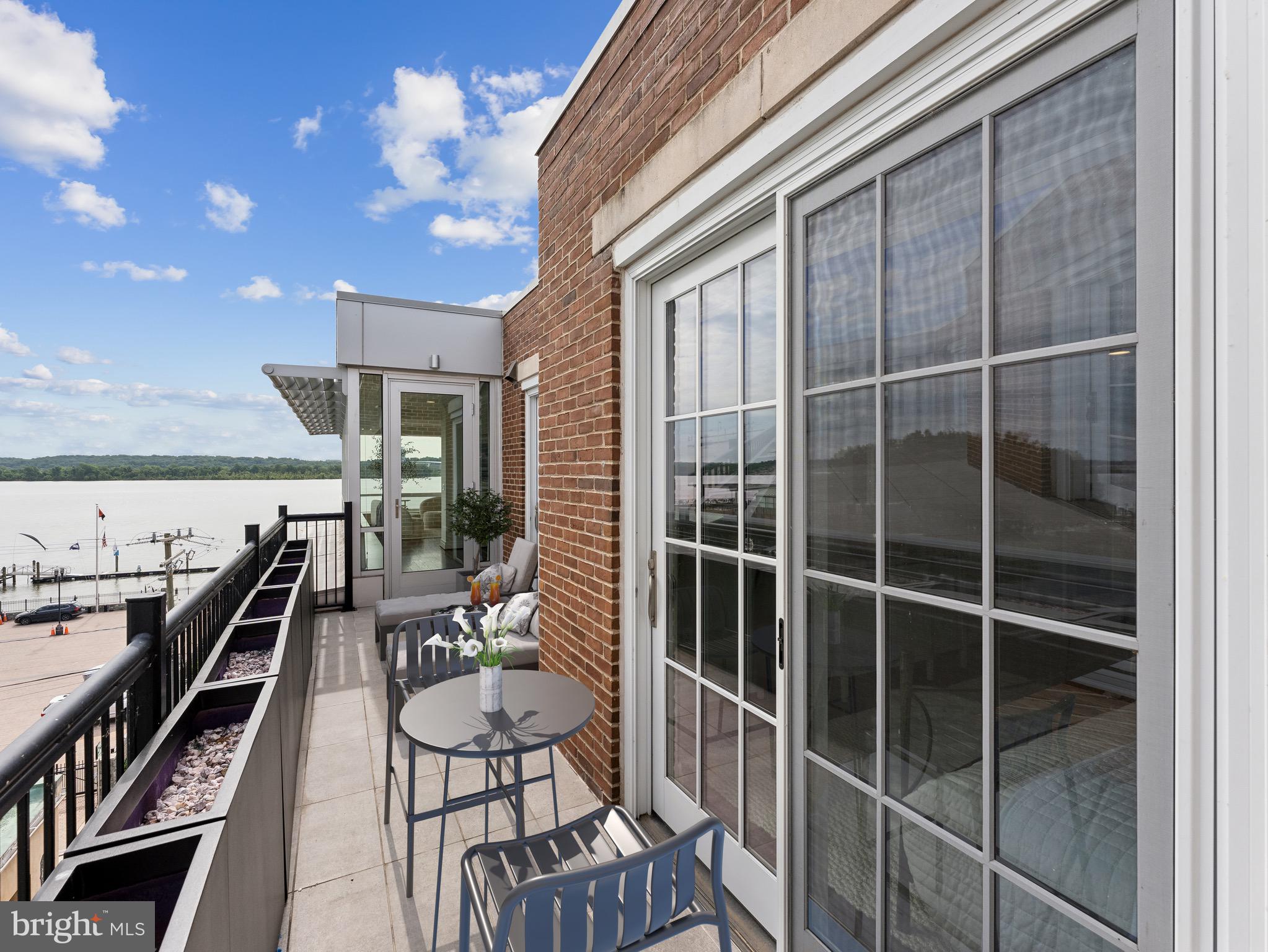 225 STRAND STREET 501