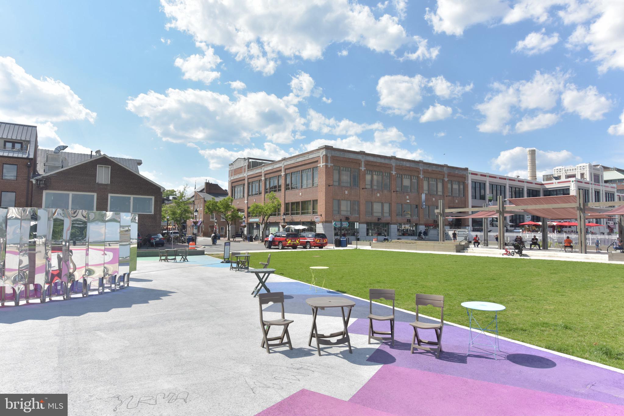 543 S SAINT ASAPH STREET