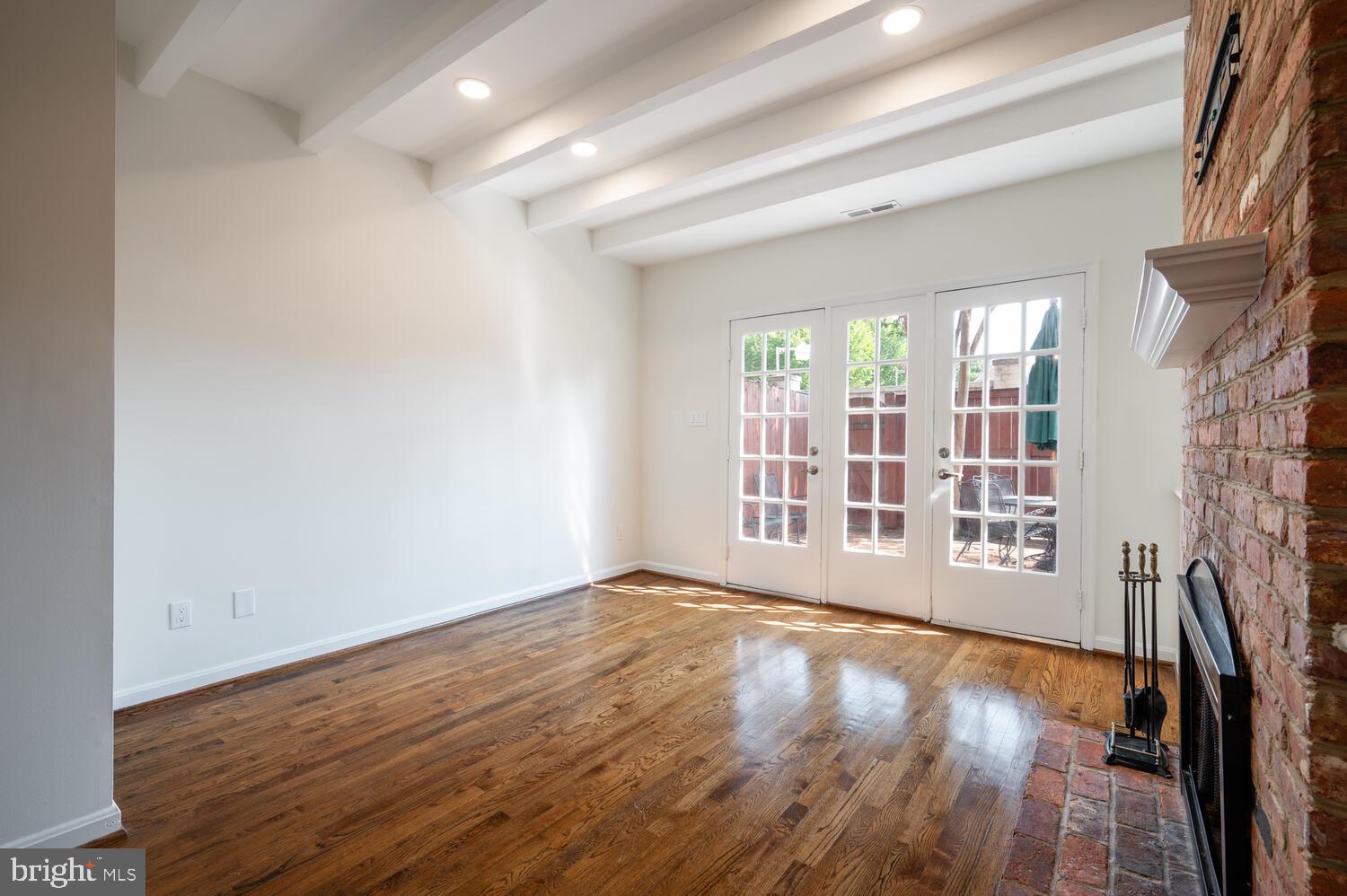 543 S SAINT ASAPH STREET