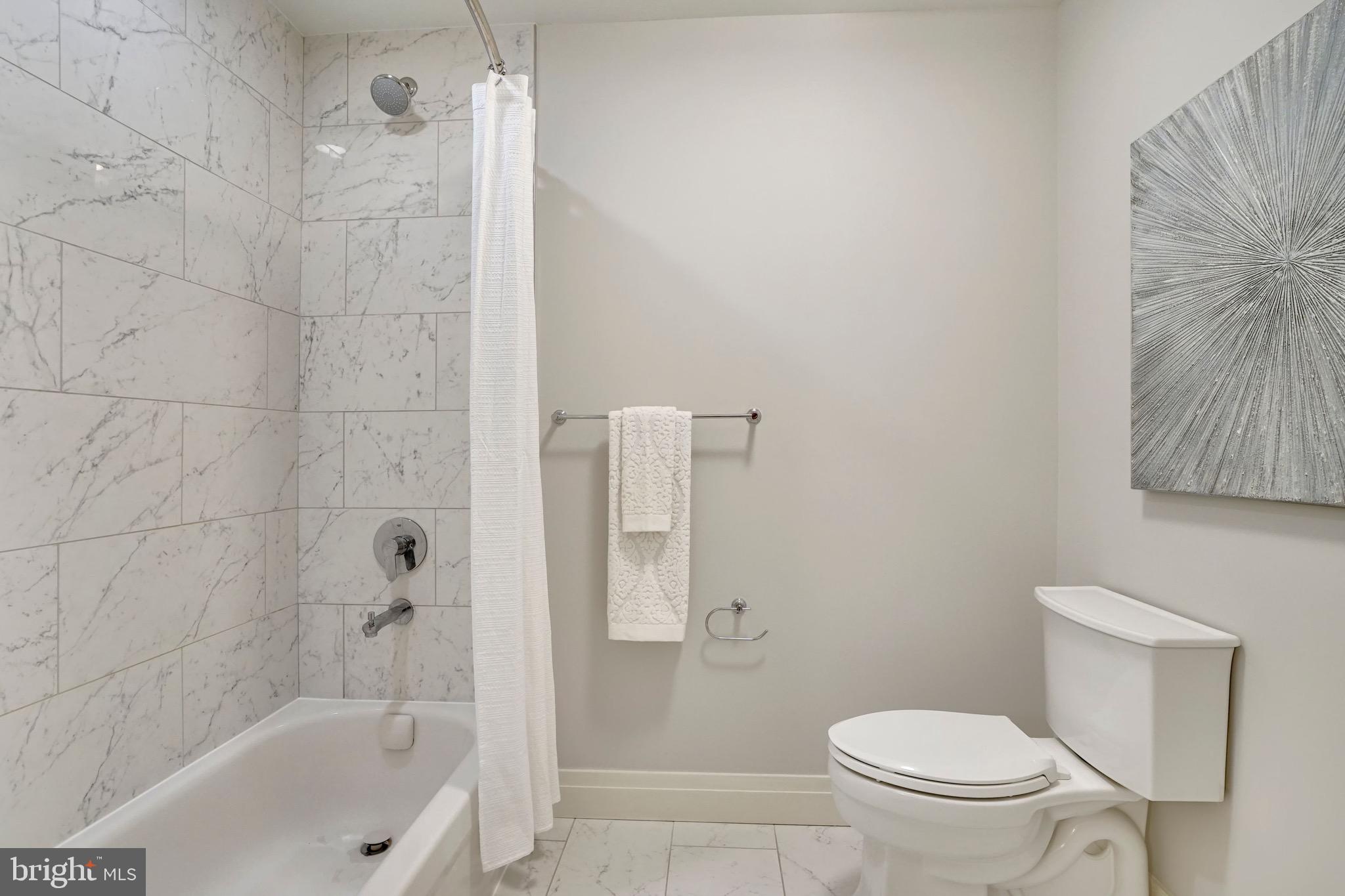 225 STRAND STREET 202