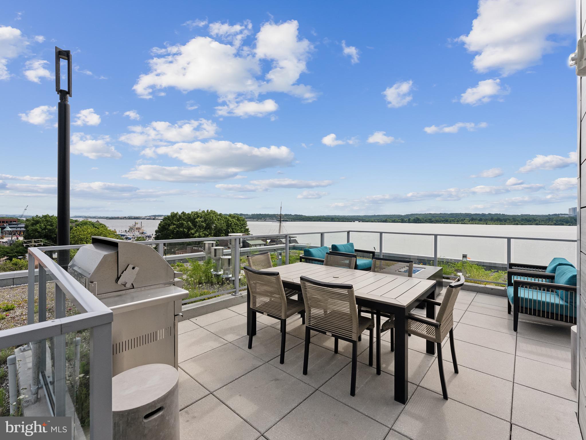 225 STRAND STREET 202