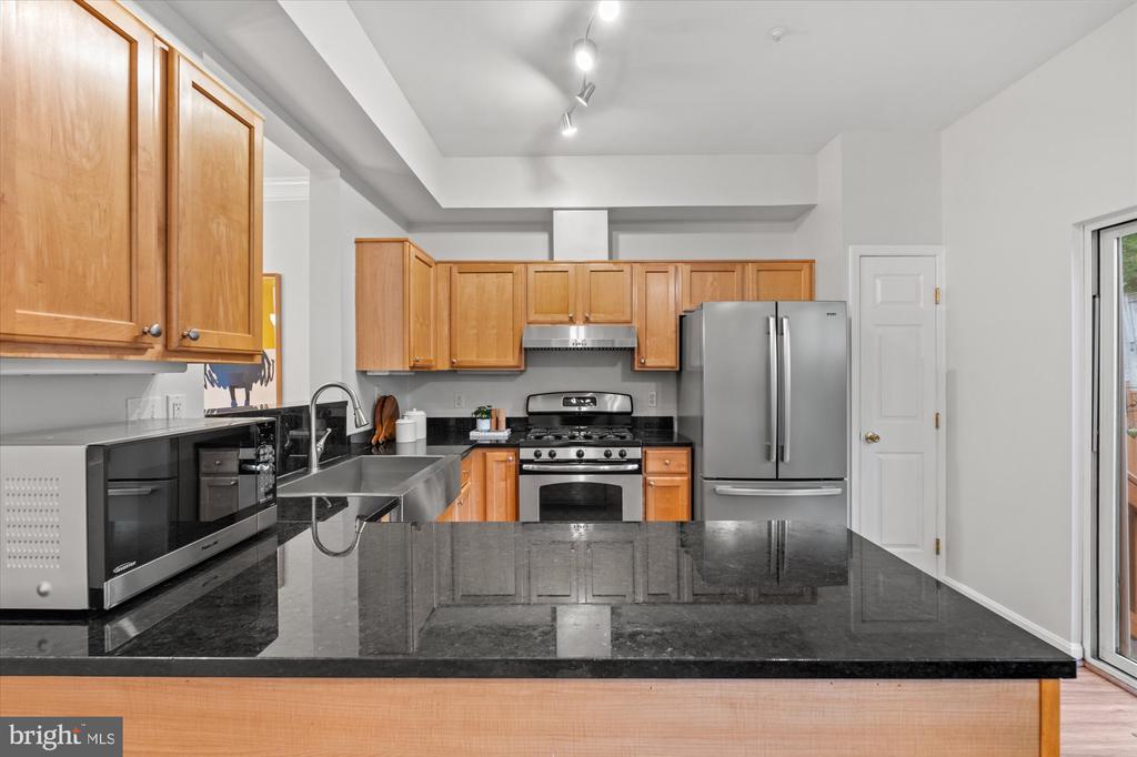 106 SANBORN PLACE
