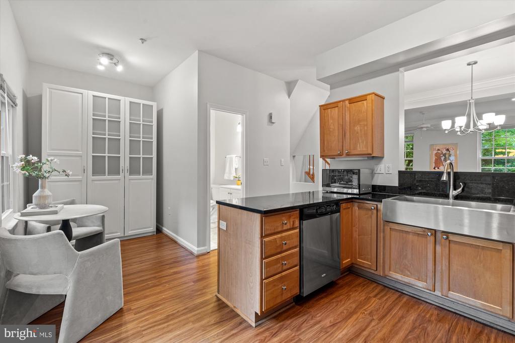 106 SANBORN PLACE