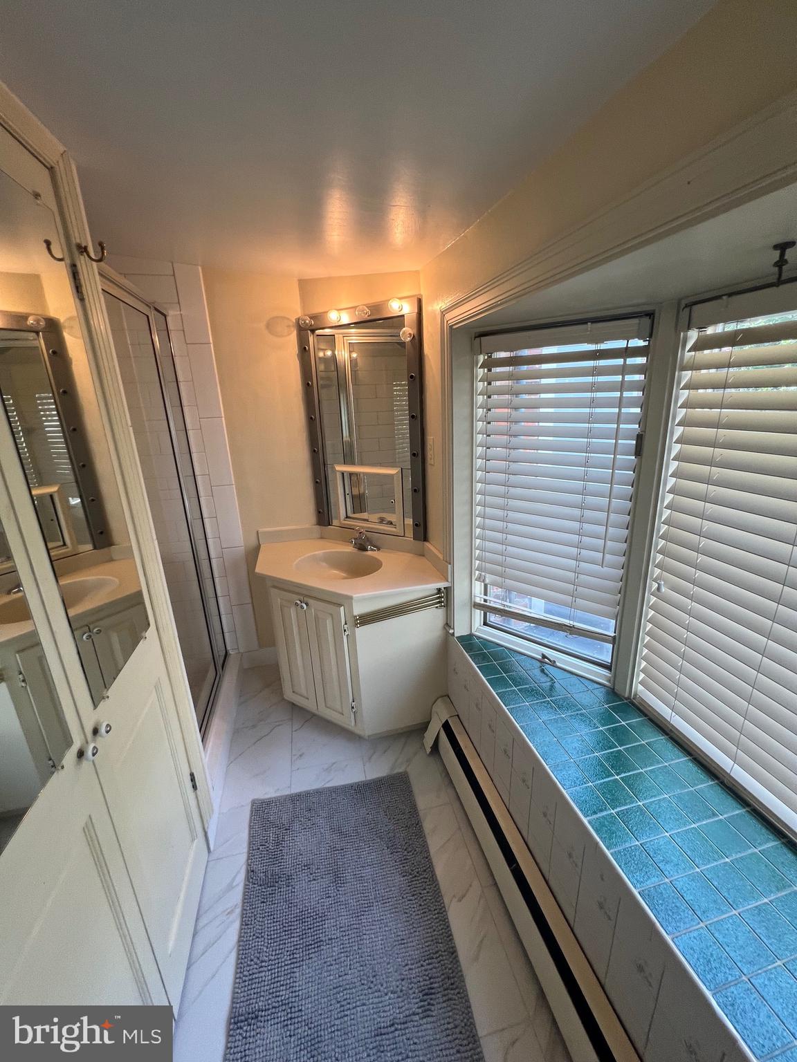 201 S FAIRFAX STREET