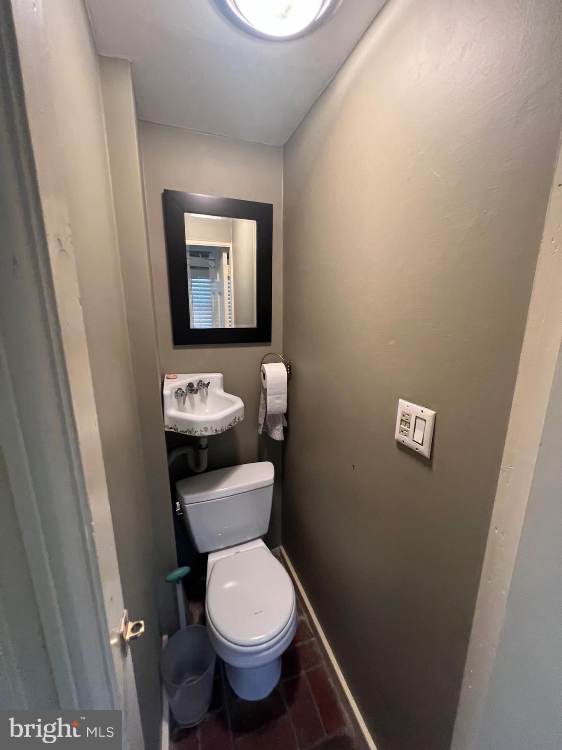 201 S FAIRFAX STREET