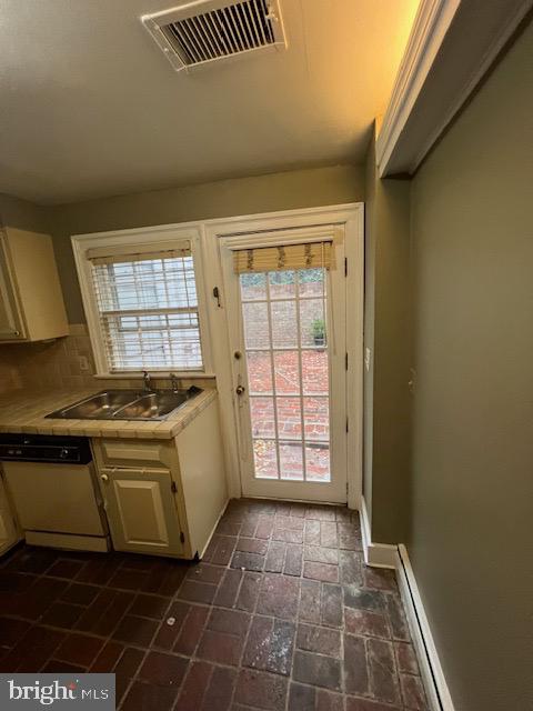 201 S FAIRFAX STREET