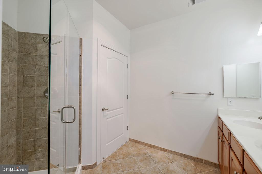 400 CAMERON STATION BOULEVARD 302