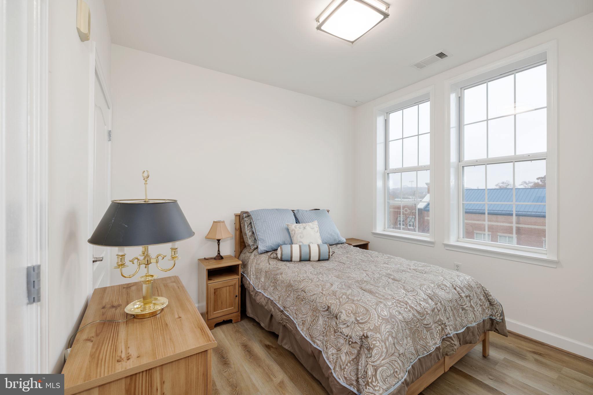 400 CAMERON STATION BOULEVARD 302