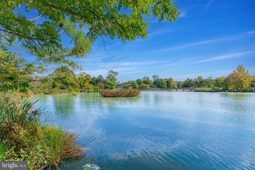 400 CAMERON STATION BOULEVARD 302