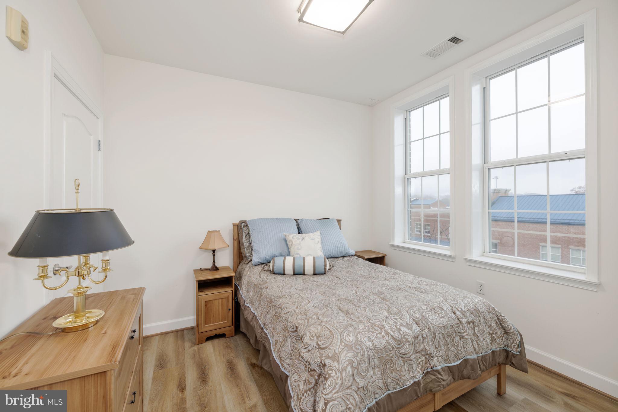 400 CAMERON STATION BOULEVARD 302