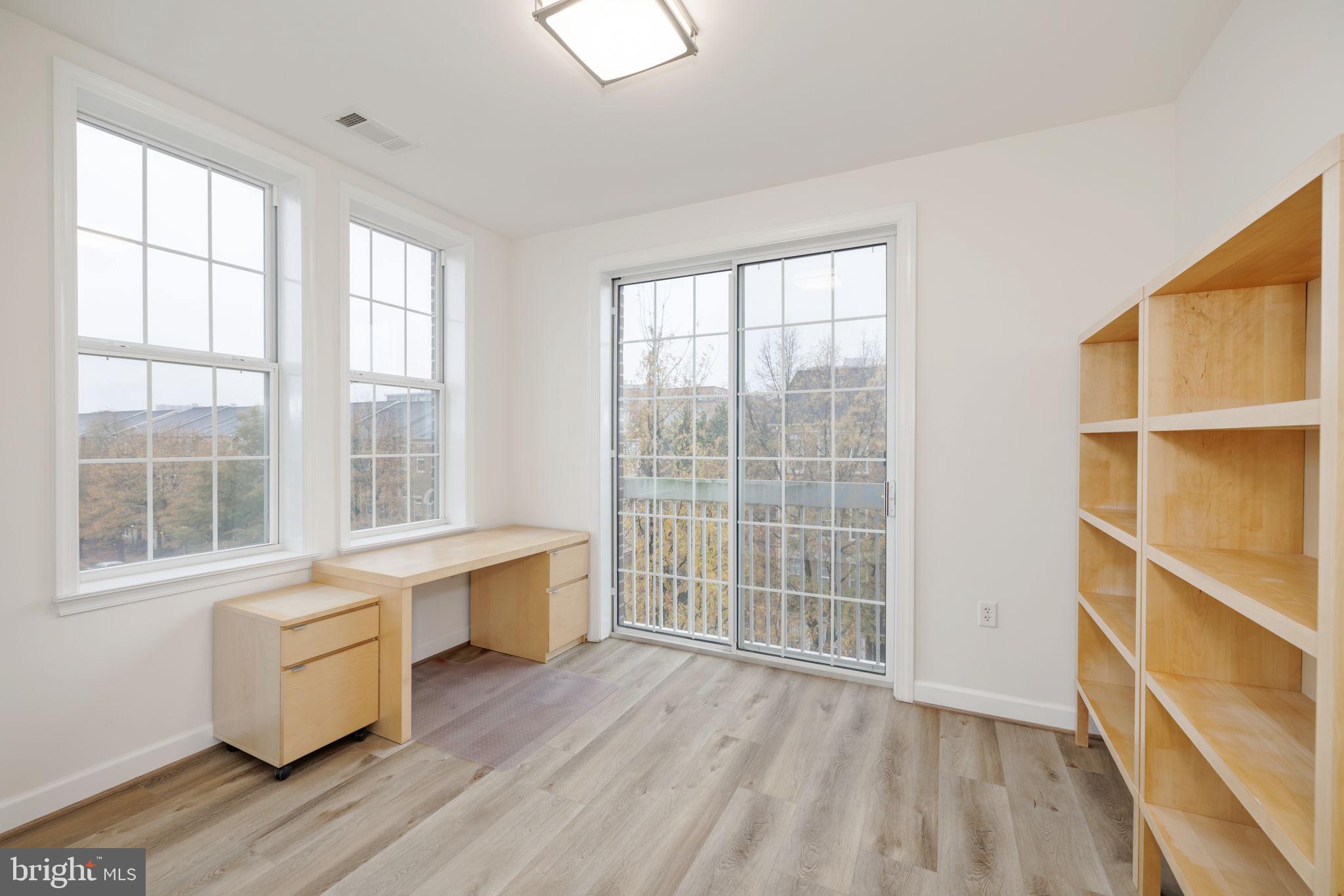 400 CAMERON STATION BOULEVARD 302